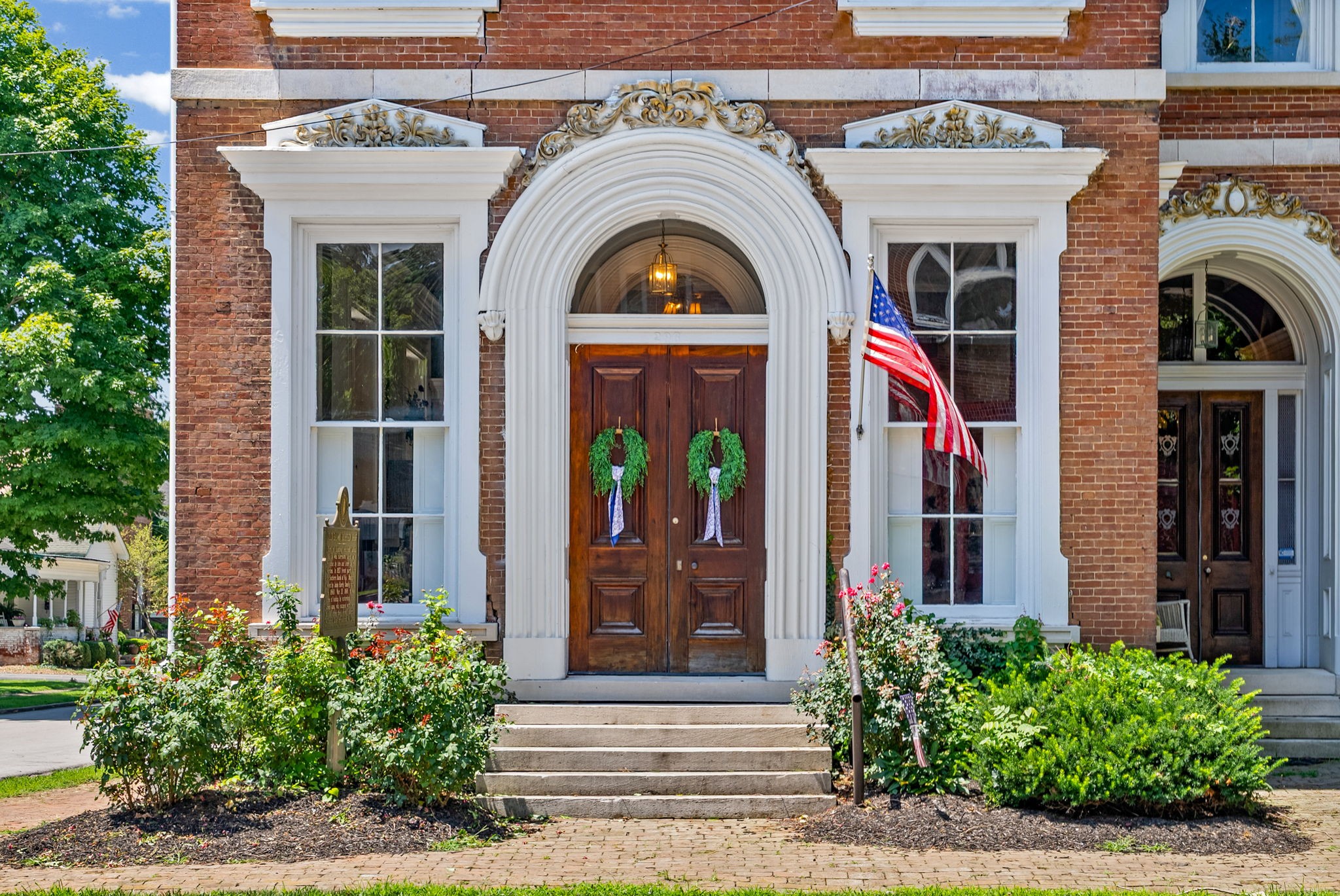 296 S Main St