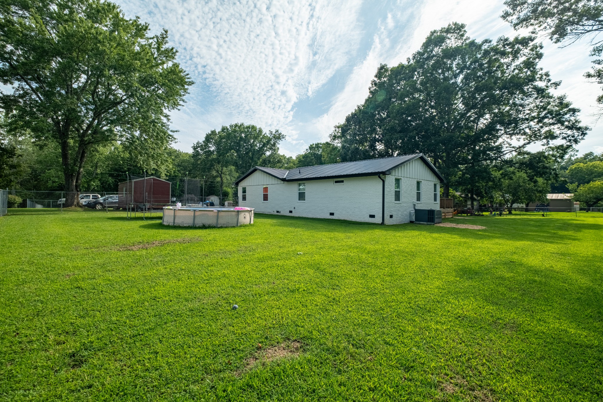 22 Oak Dr