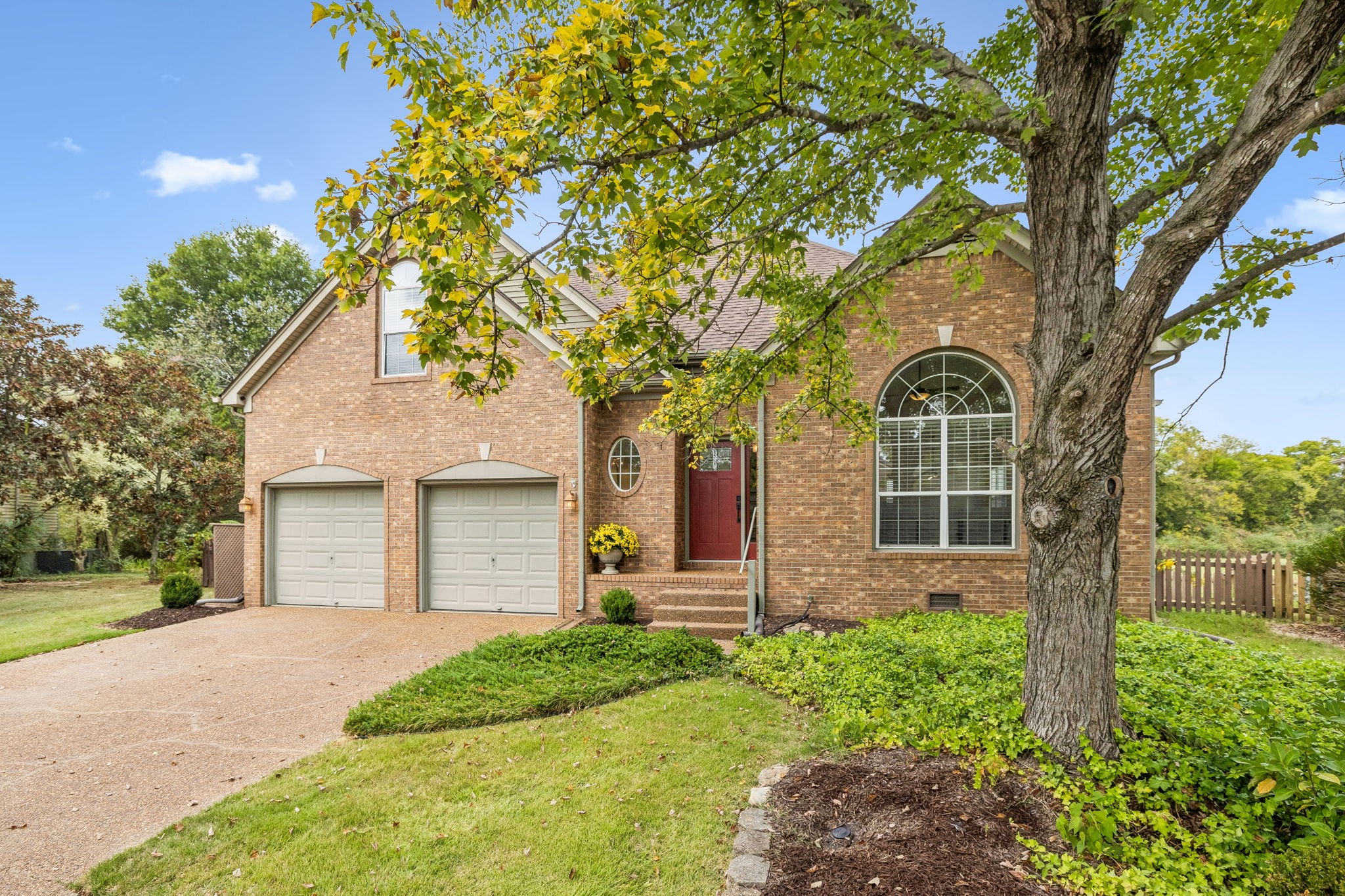 420 Essex Park Cir