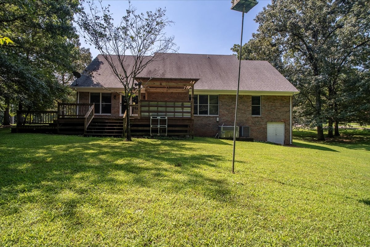 11 Ashley Ct