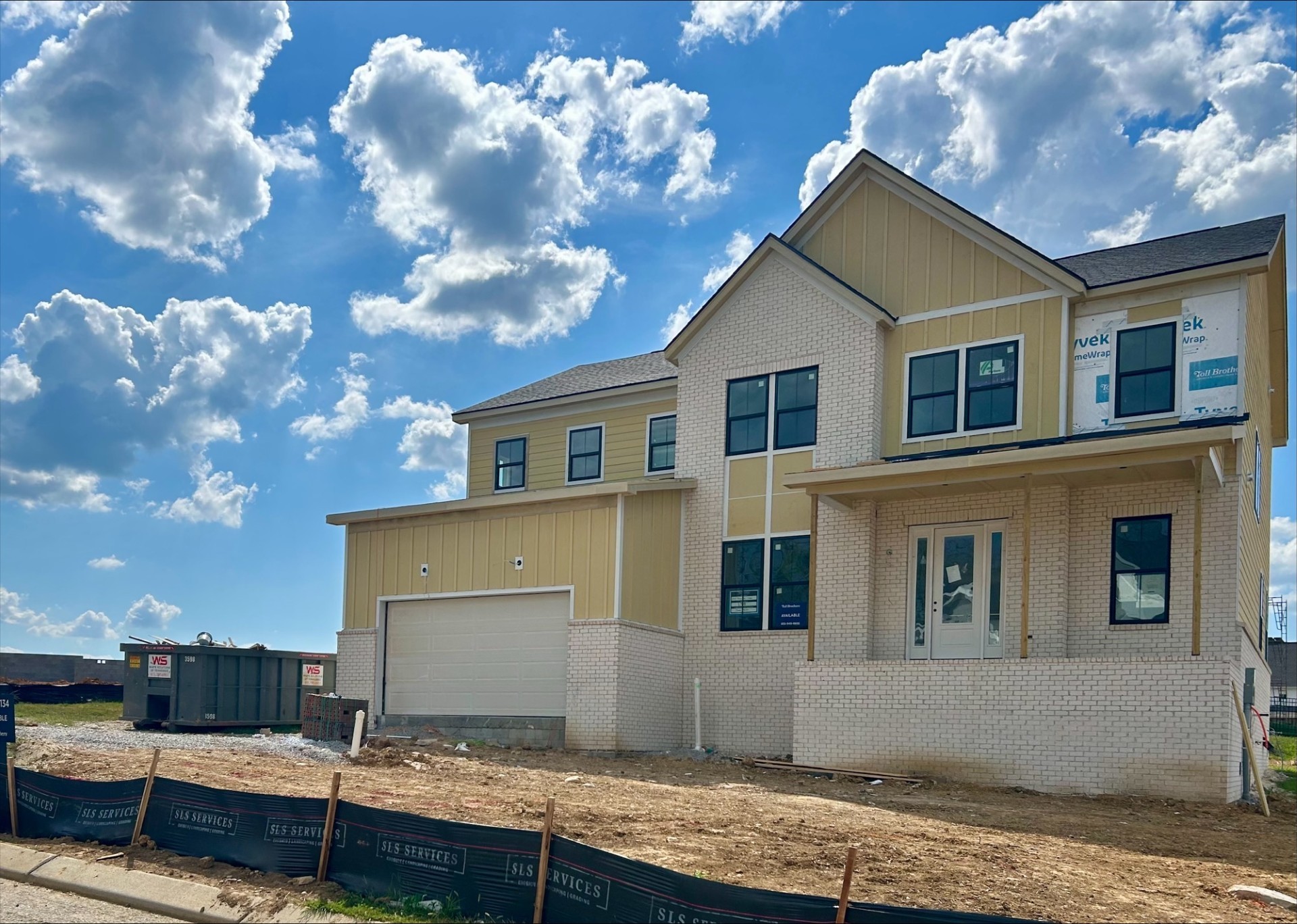 1434 Round Hill Lane