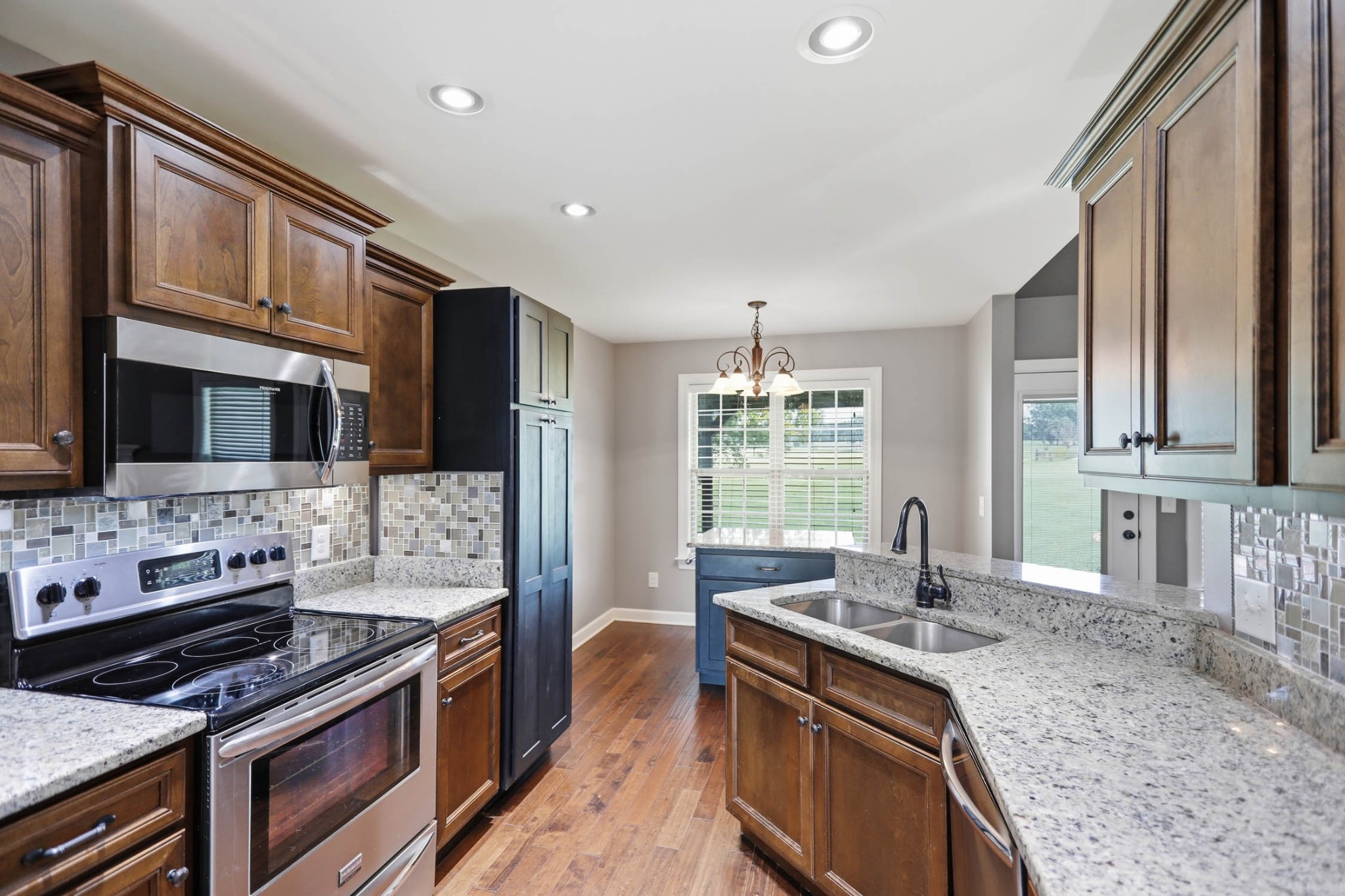 532 Halltown Rd