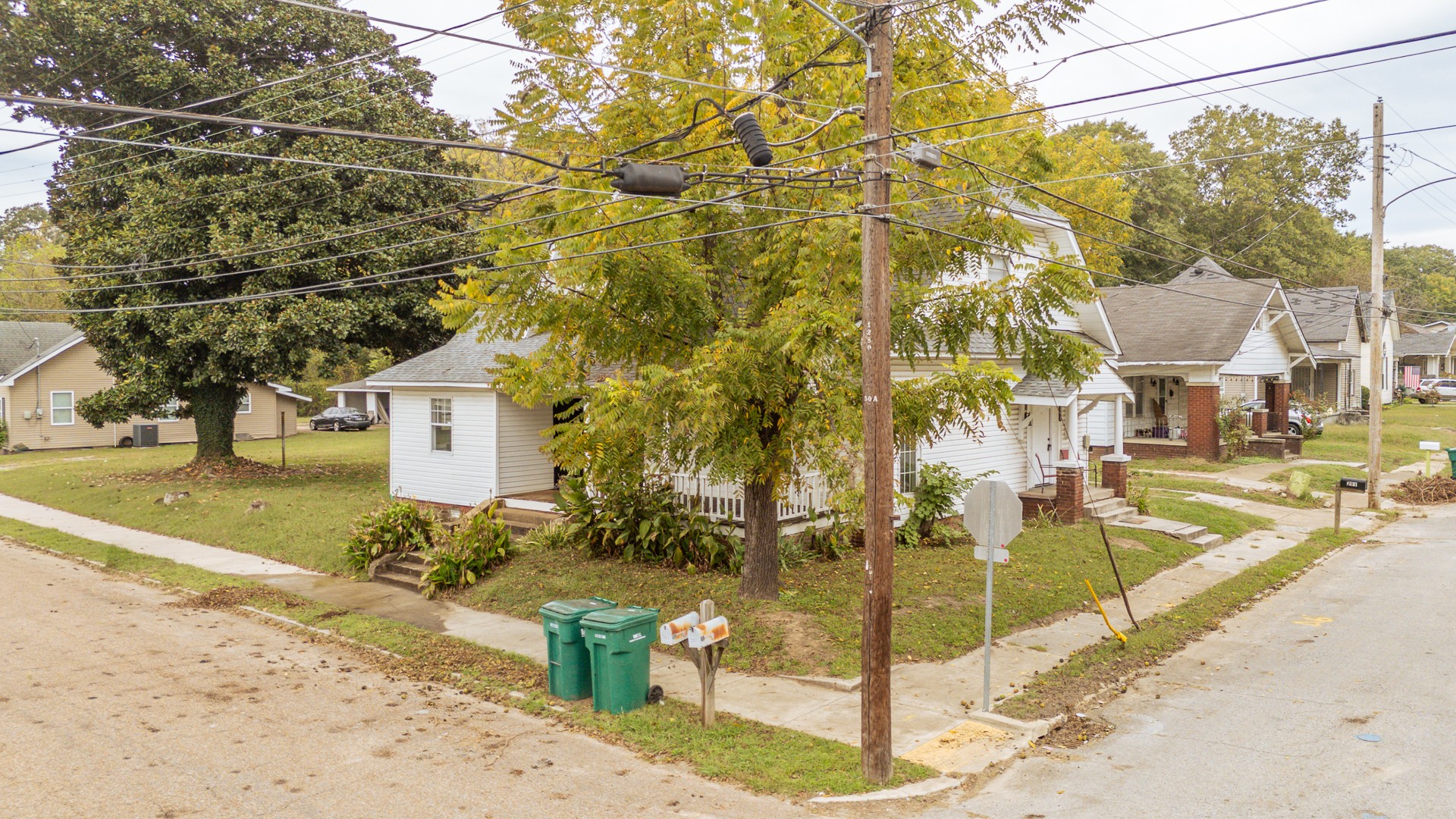 201 Fairgrounds St, N