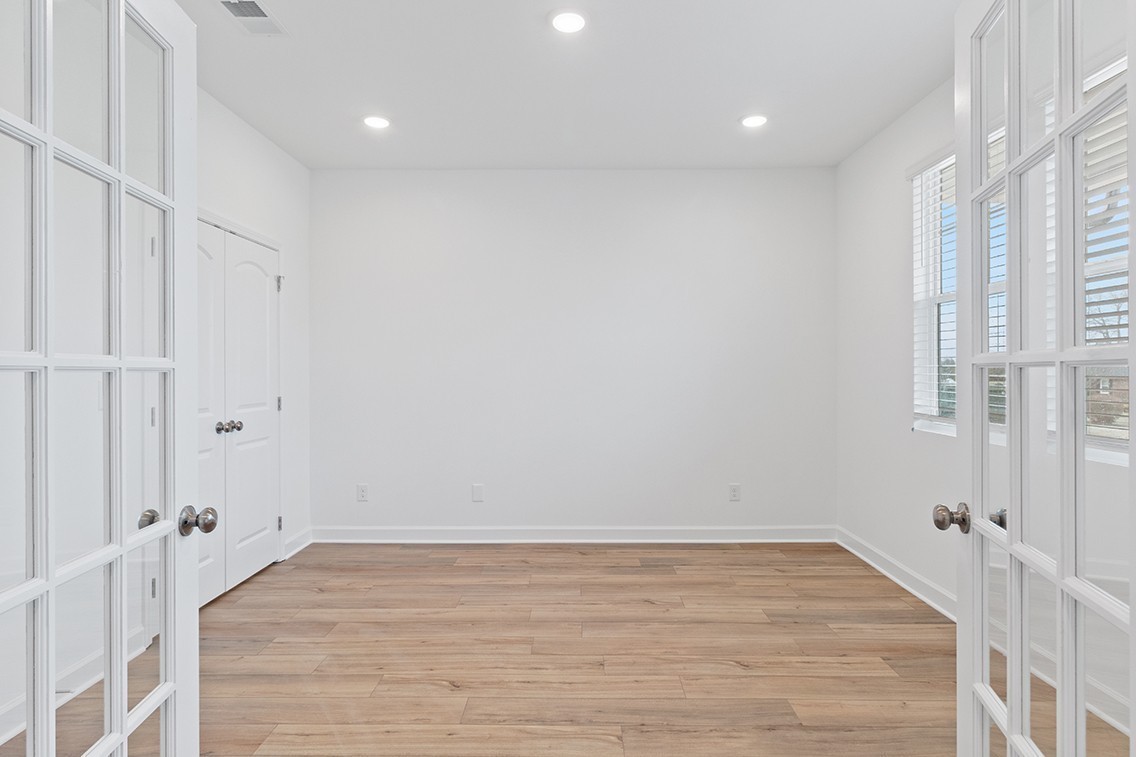 802 Molly Lane