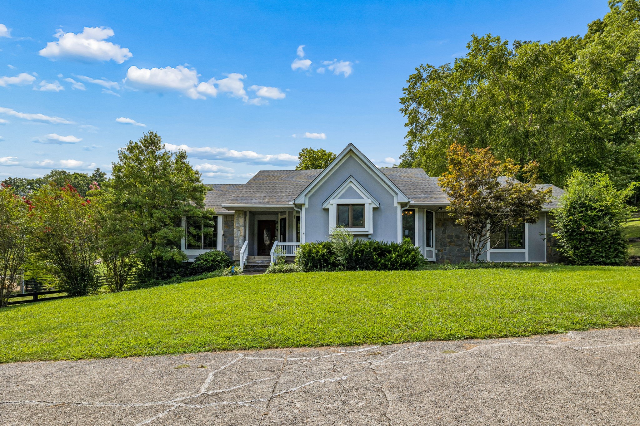1035 Wallace Rd