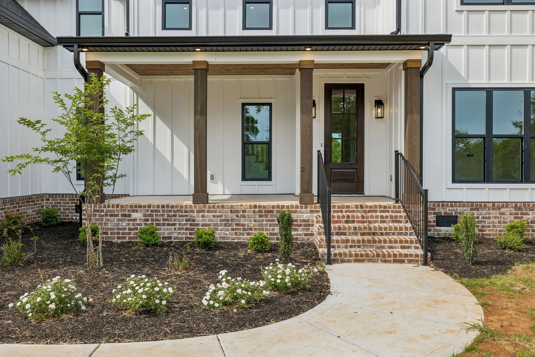 2428 River Rd