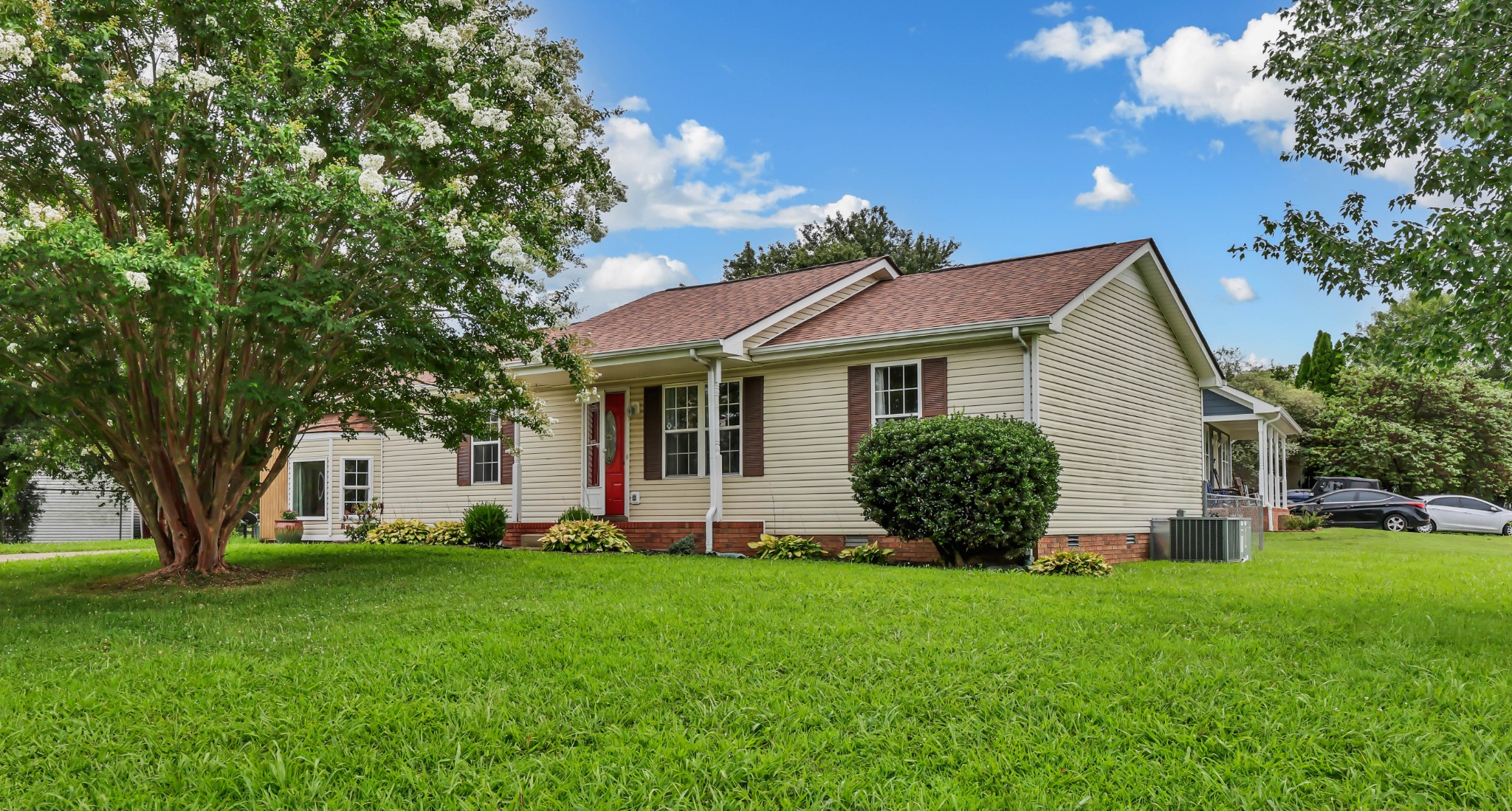 3200 N Senseney Cir