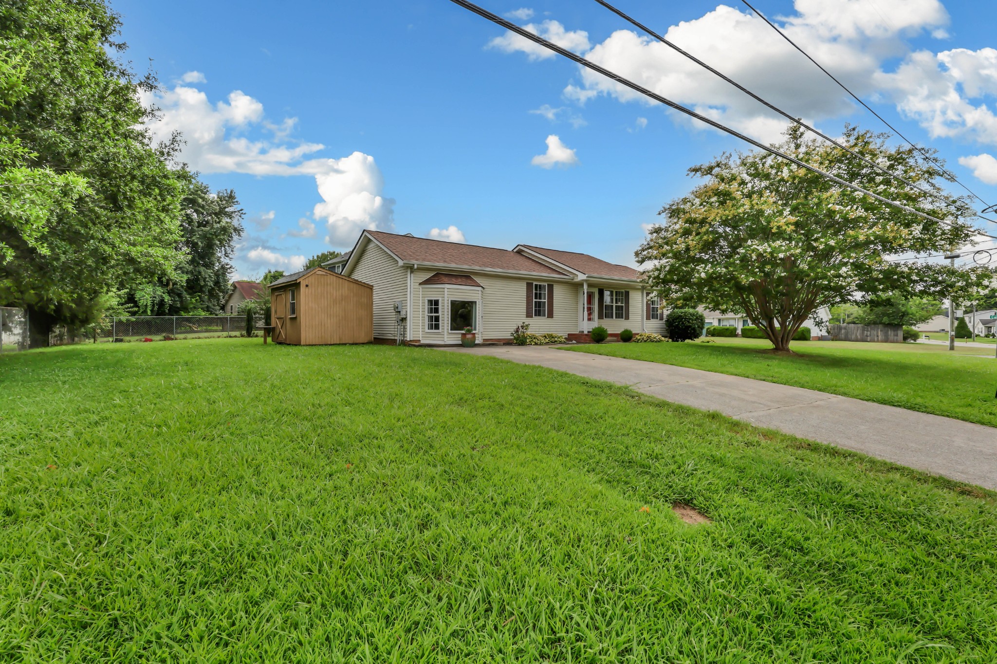 3200 N Senseney Cir