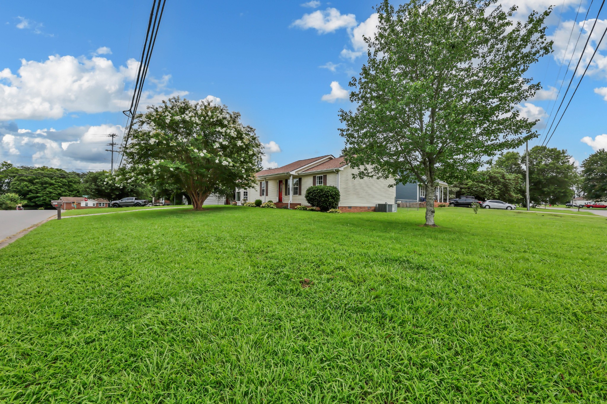 3200 N Senseney Cir