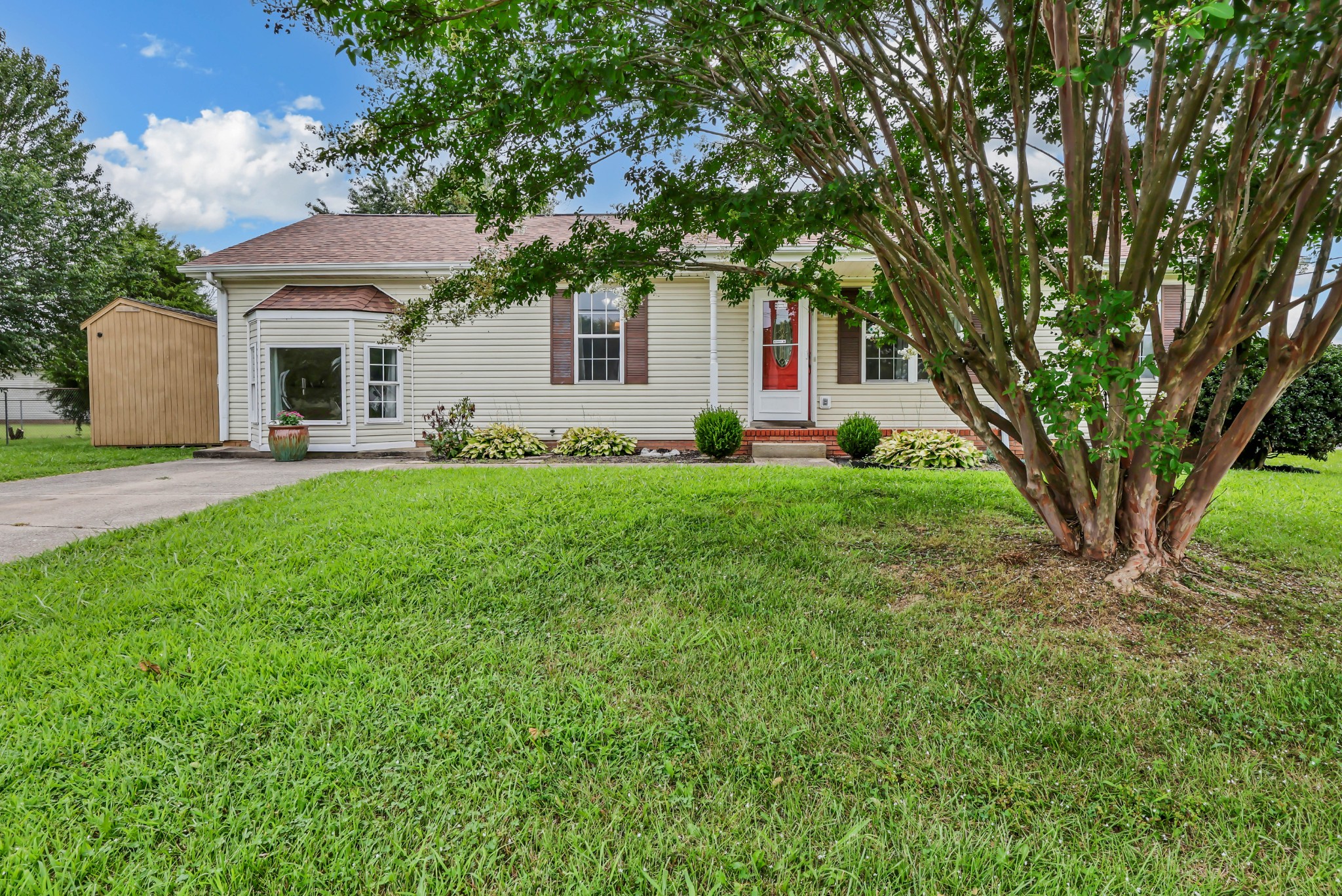 3200 N Senseney Cir