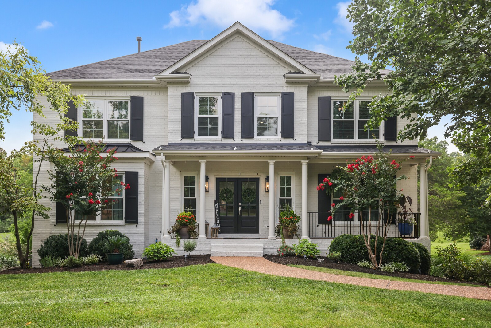 2020 Valley Brook Dr
