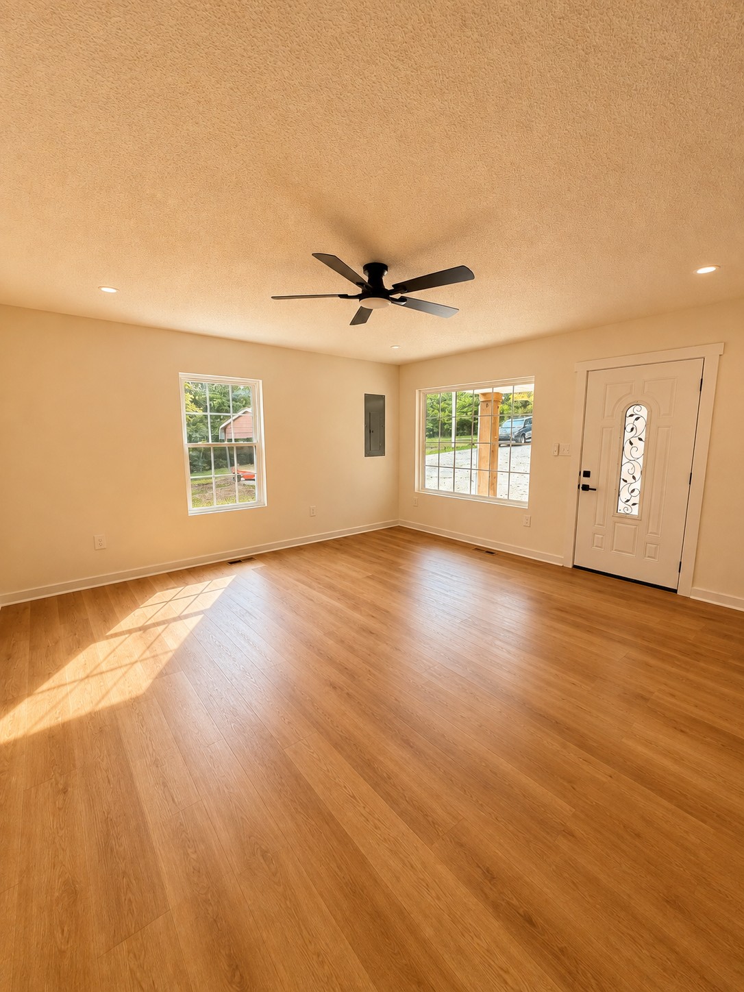 228 Henryville Rd