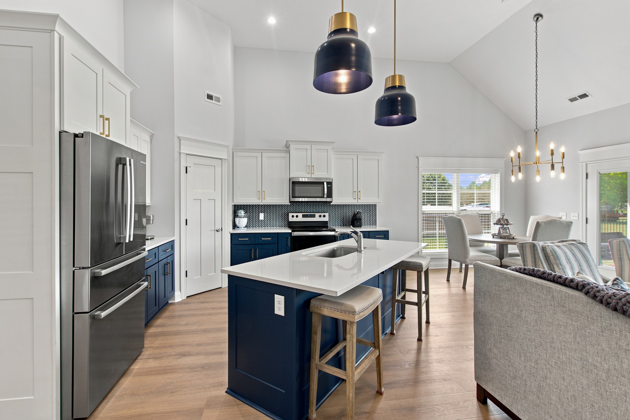 3306 Bootknife Dr