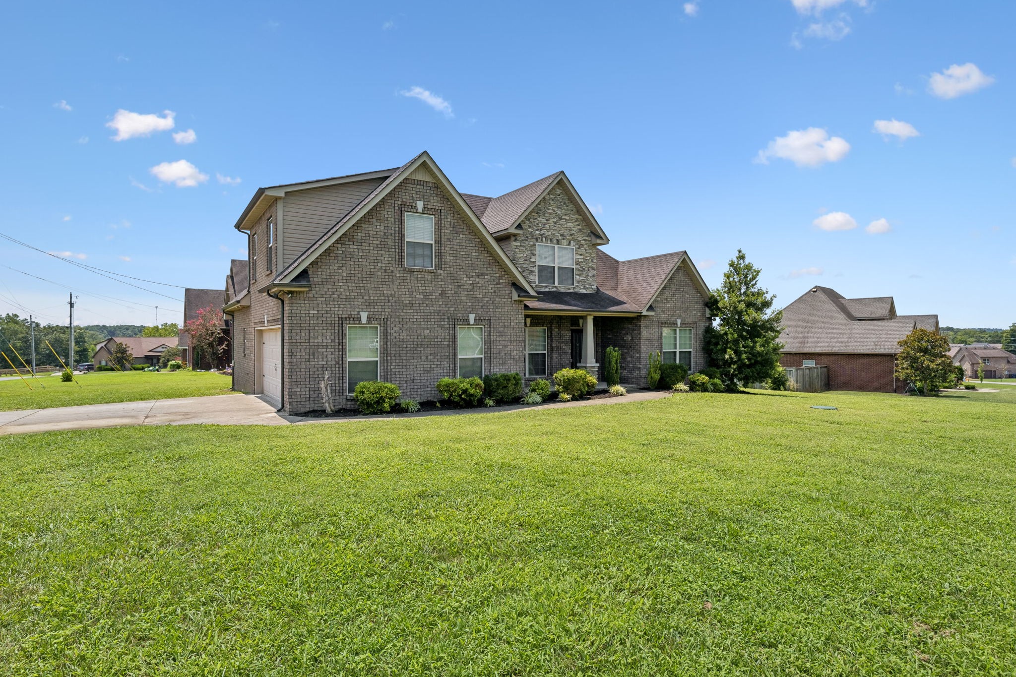 1342 Royal Oak Ave