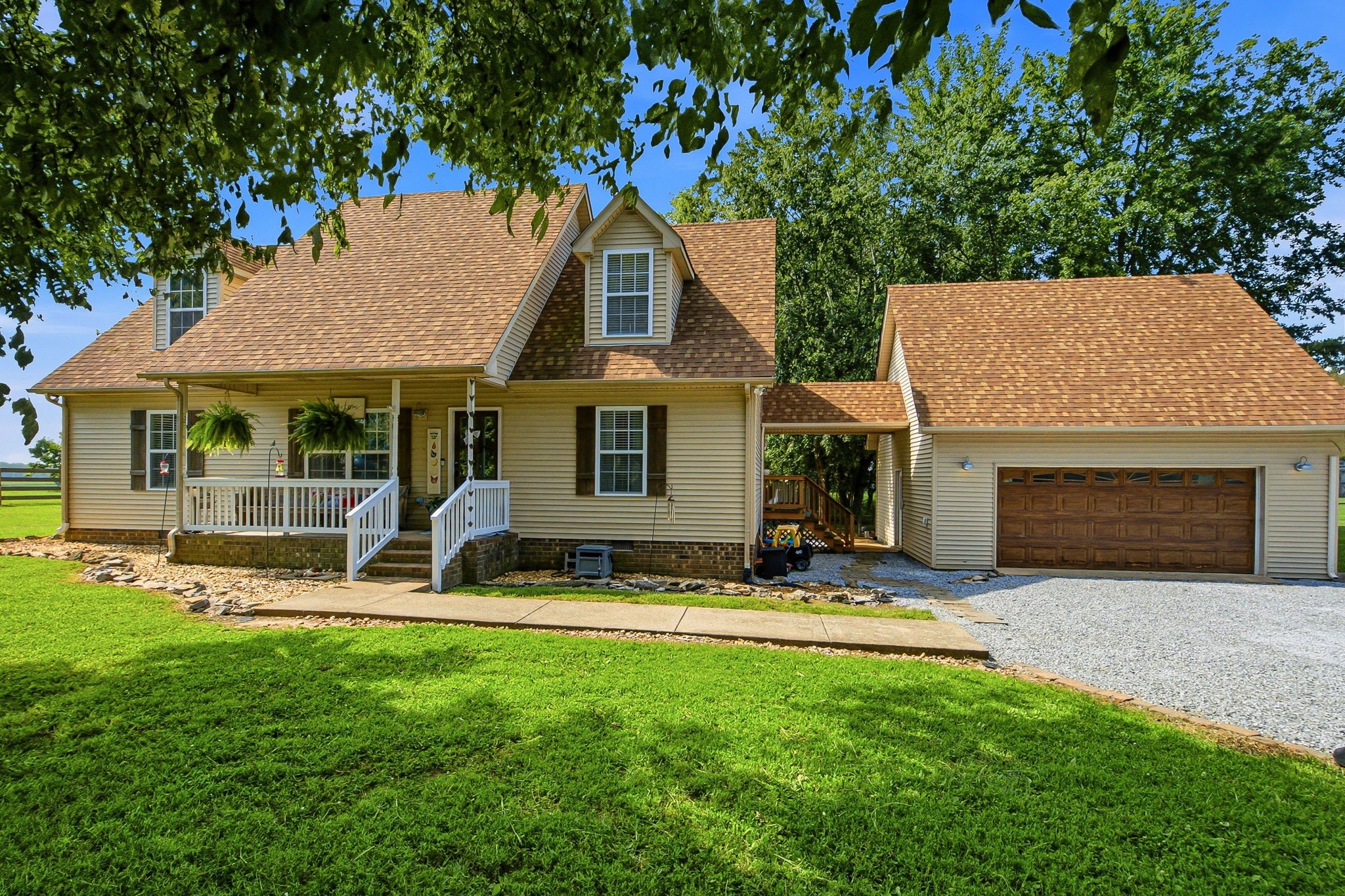 6425 Highway 25, E