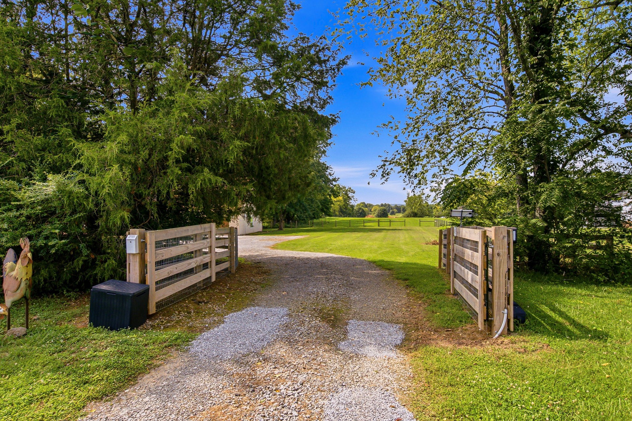 6425 Highway 25, E
