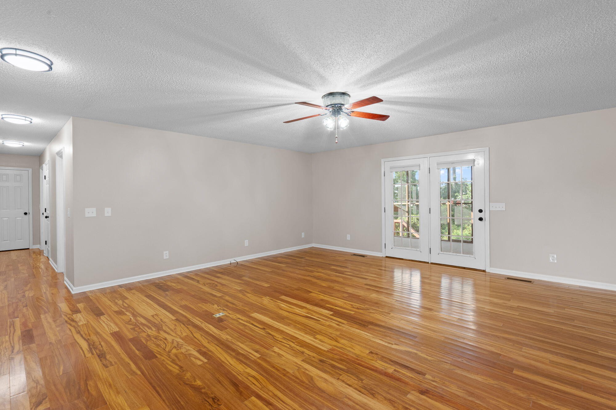 133 Rosewood Drive, NE