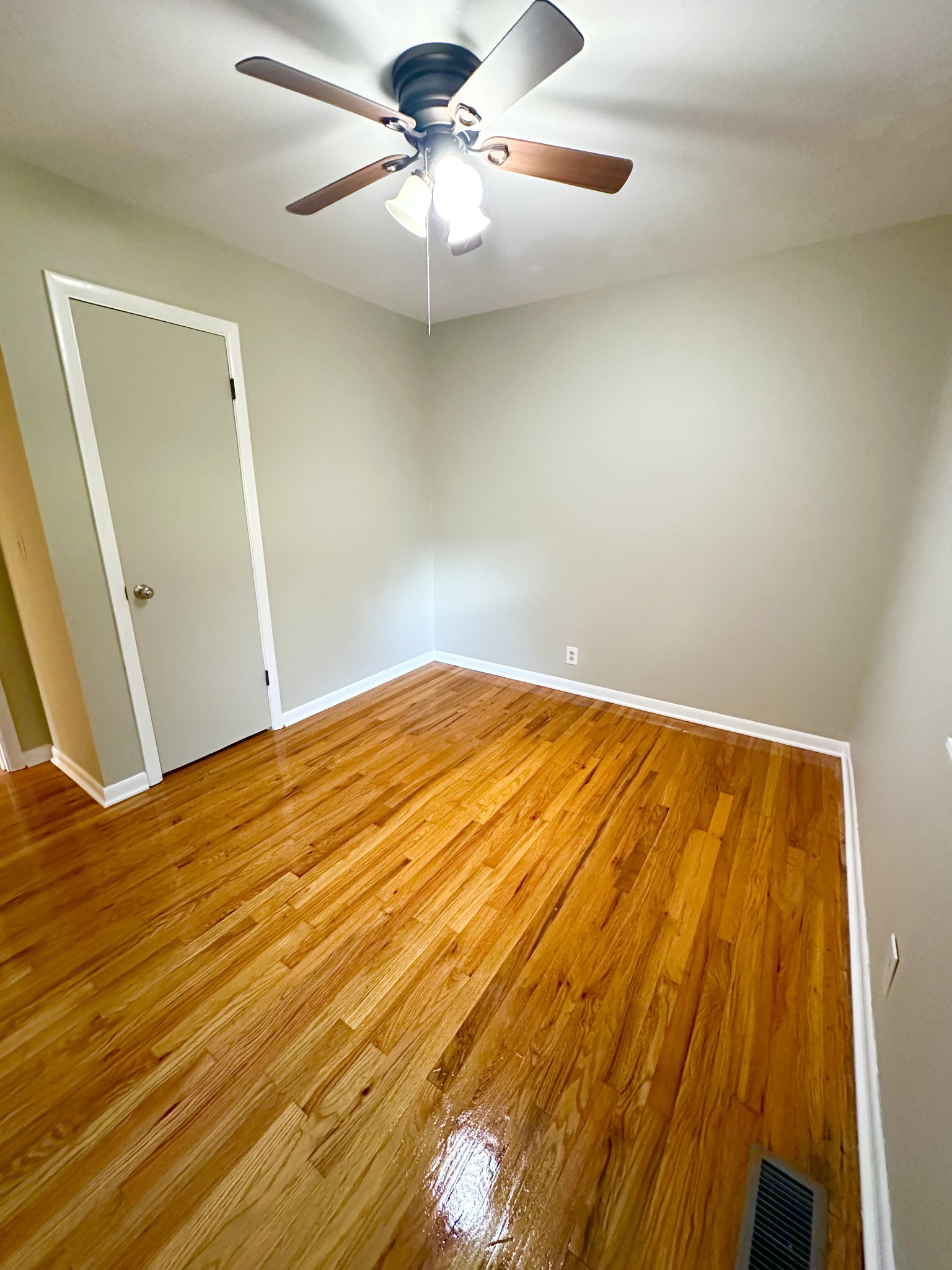 109 Joella Dr