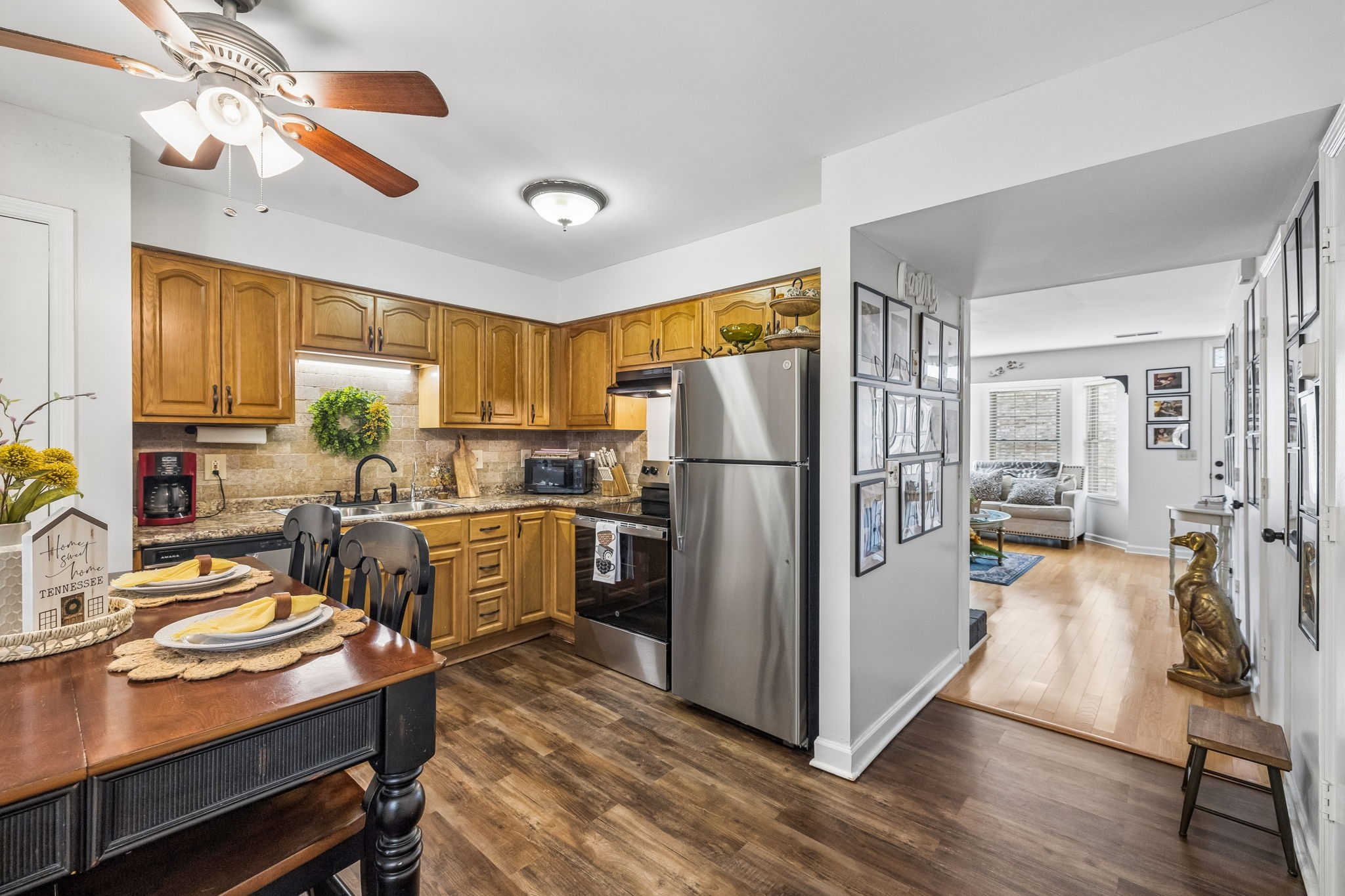 250 Sanders Ferry Rd