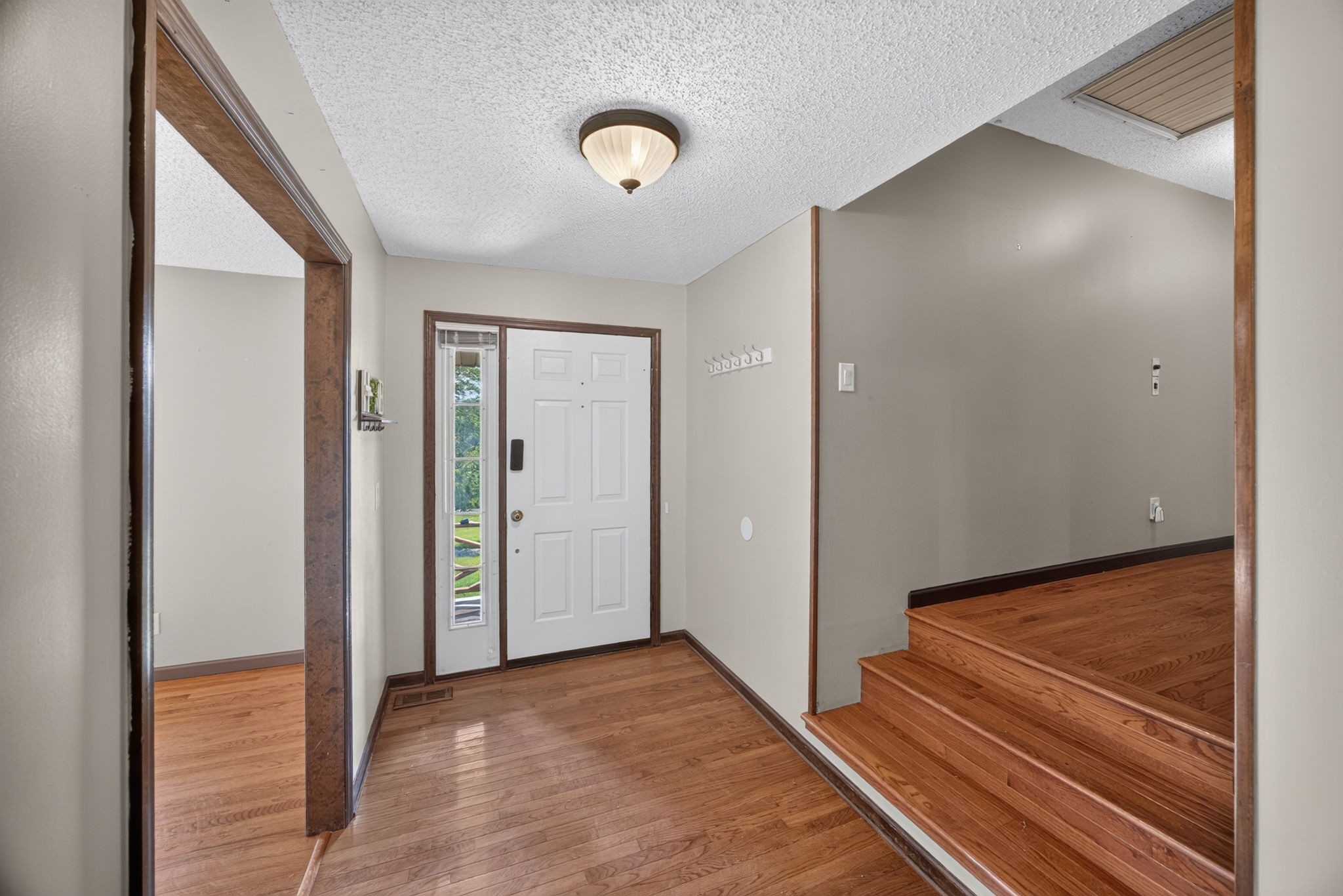 2410 Browns Mill Rd