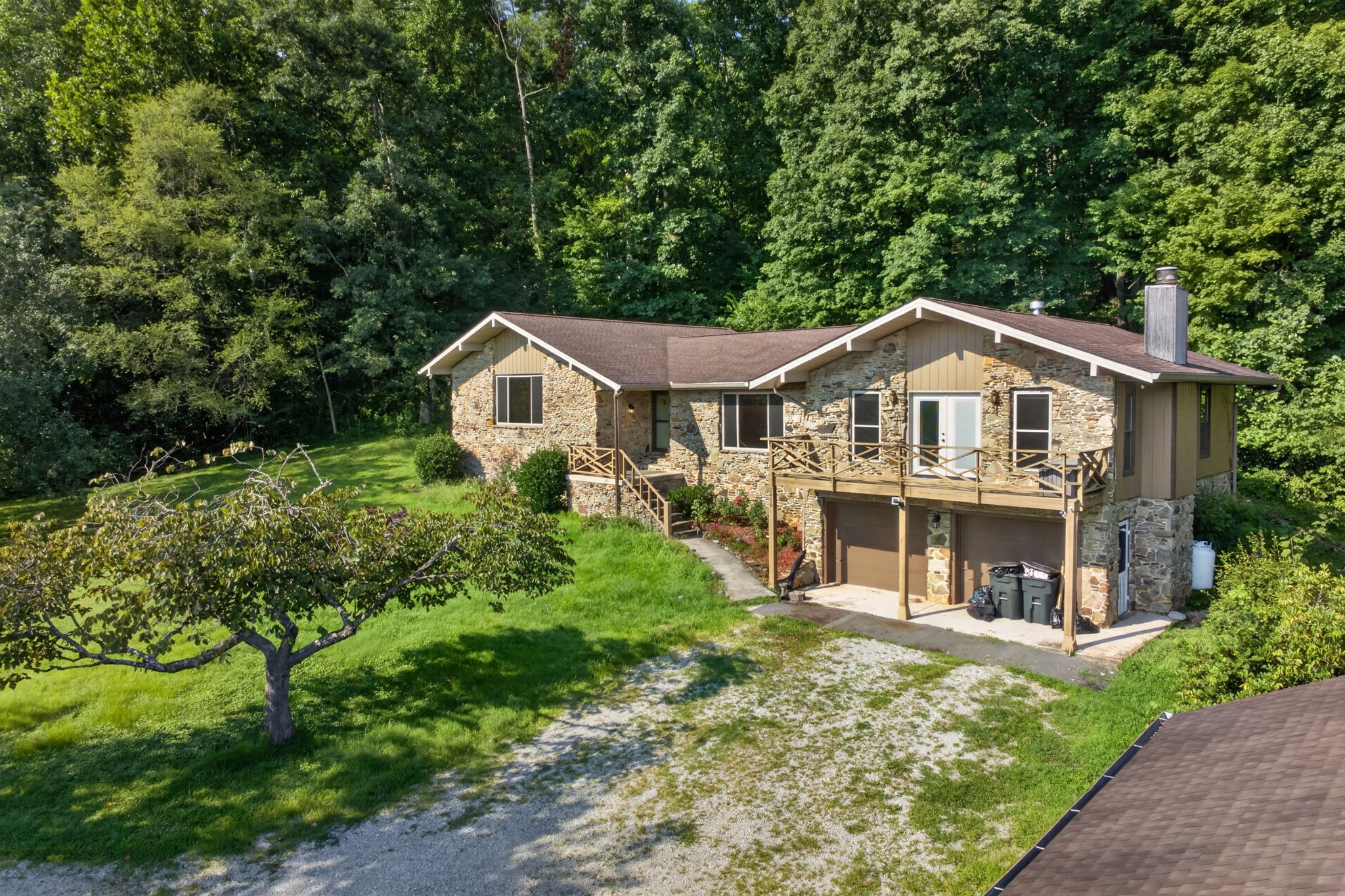 2410 Browns Mill Rd