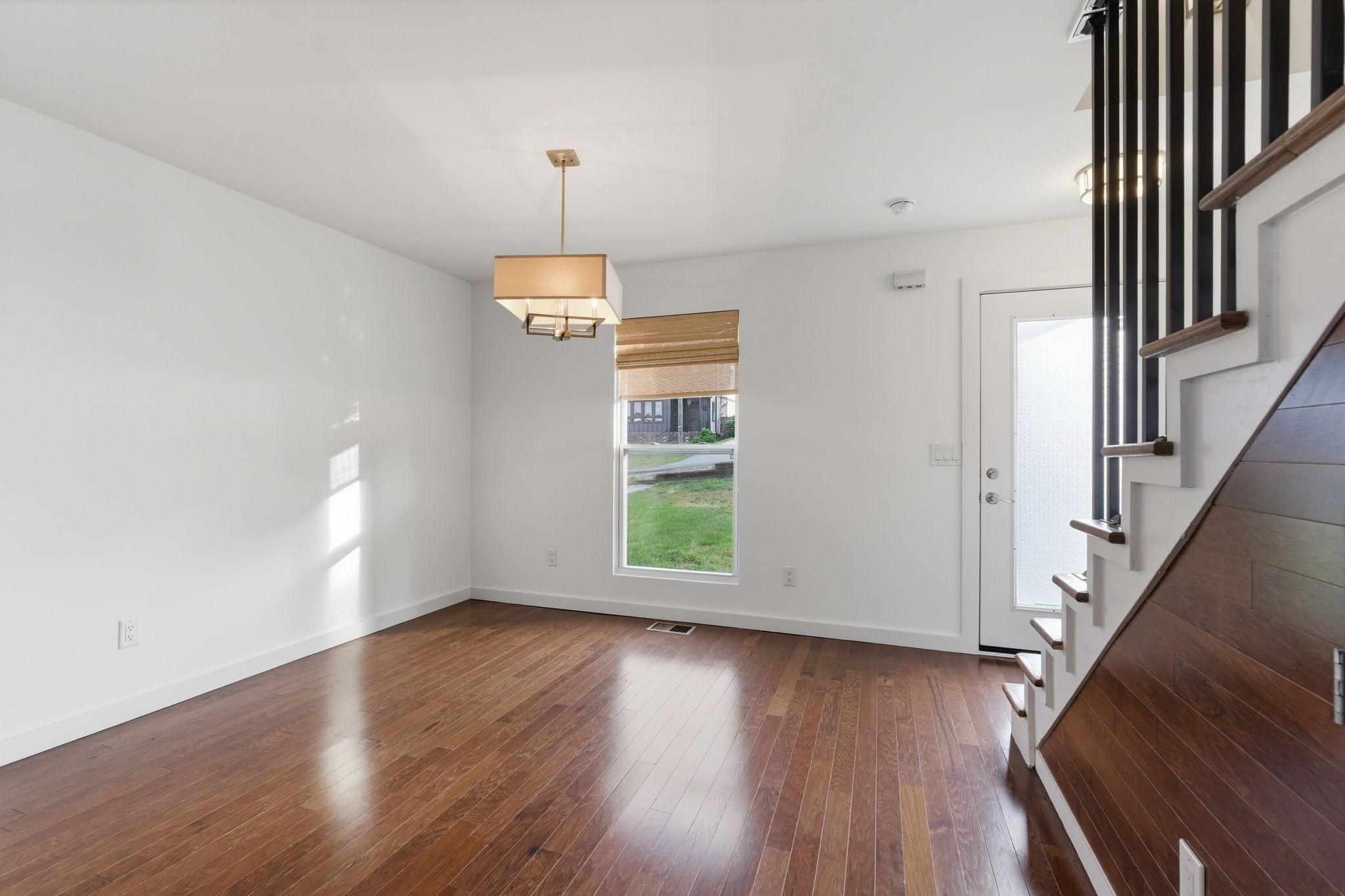 126C Fern Ave
