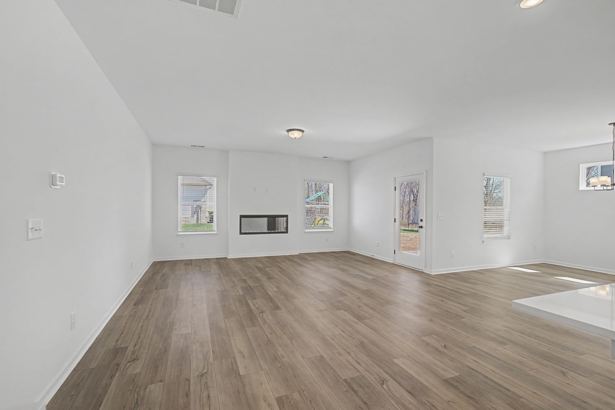 1369 English Oak Dr