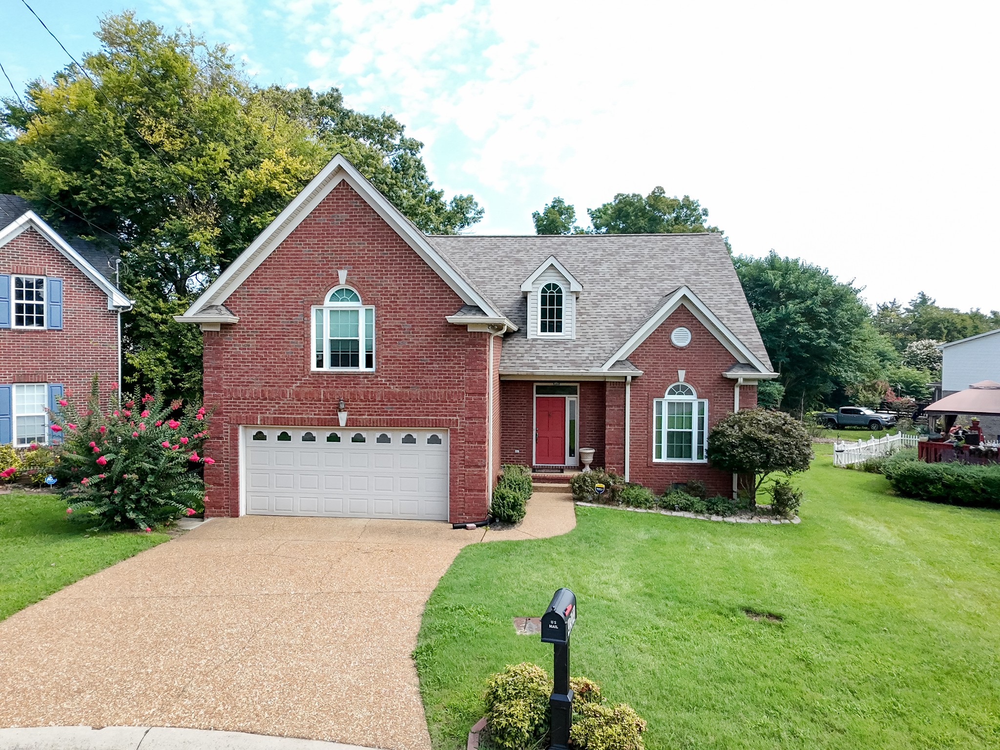 4304 Cambridge Dr