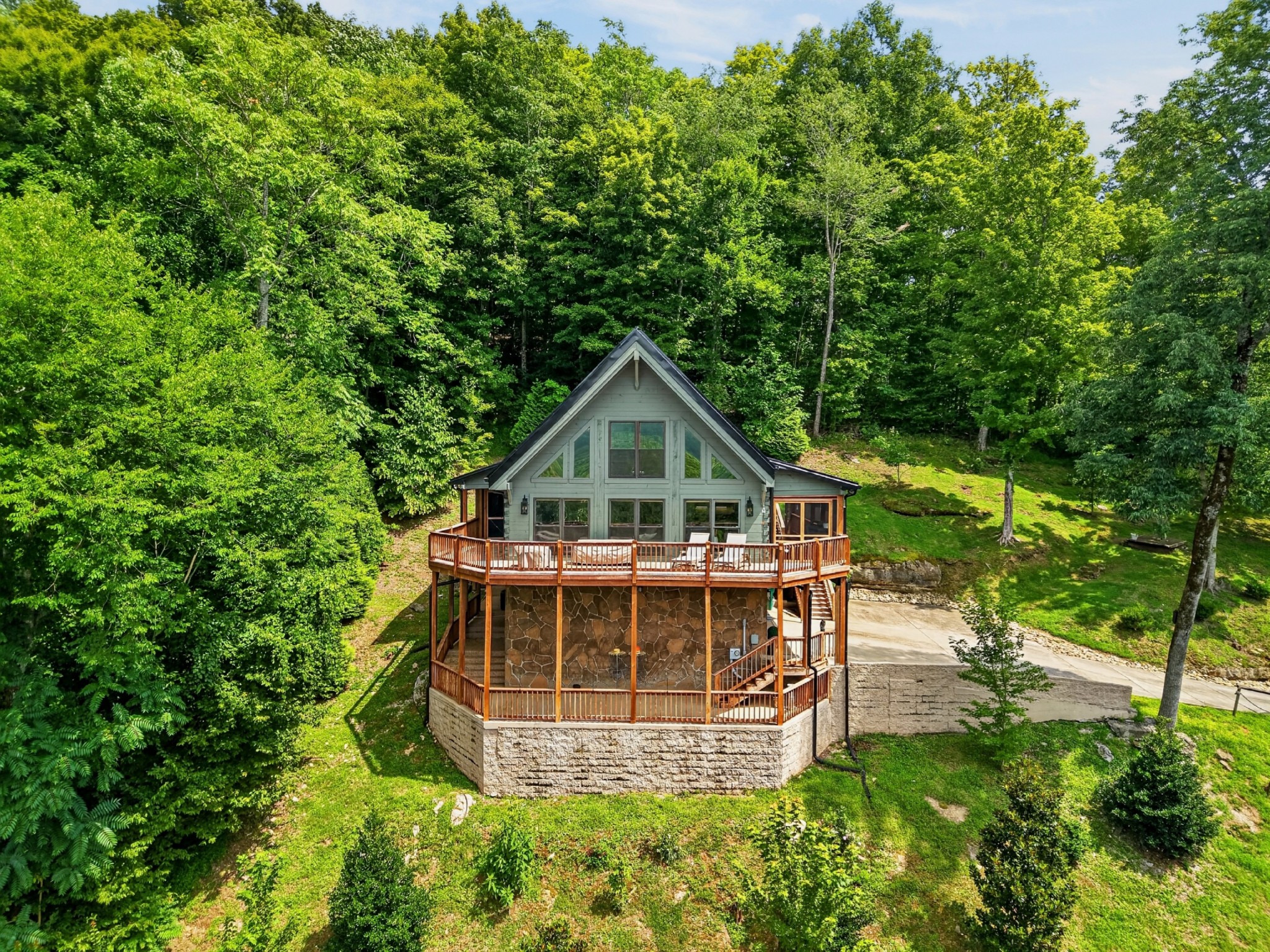 150 Dakota Ln