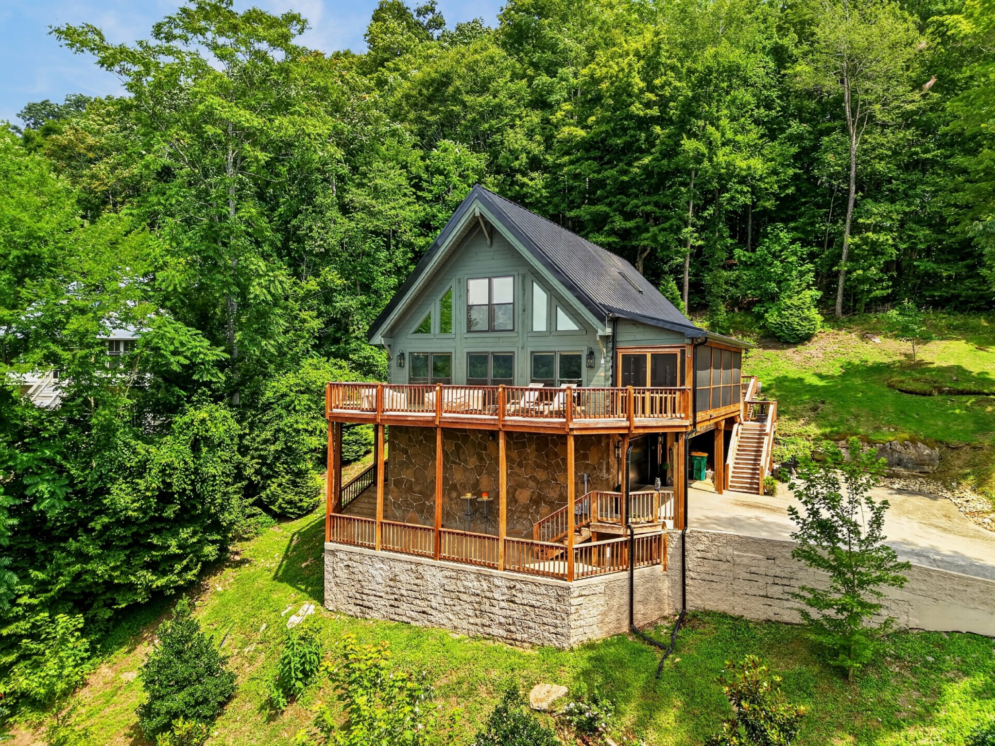 150 Dakota Ln