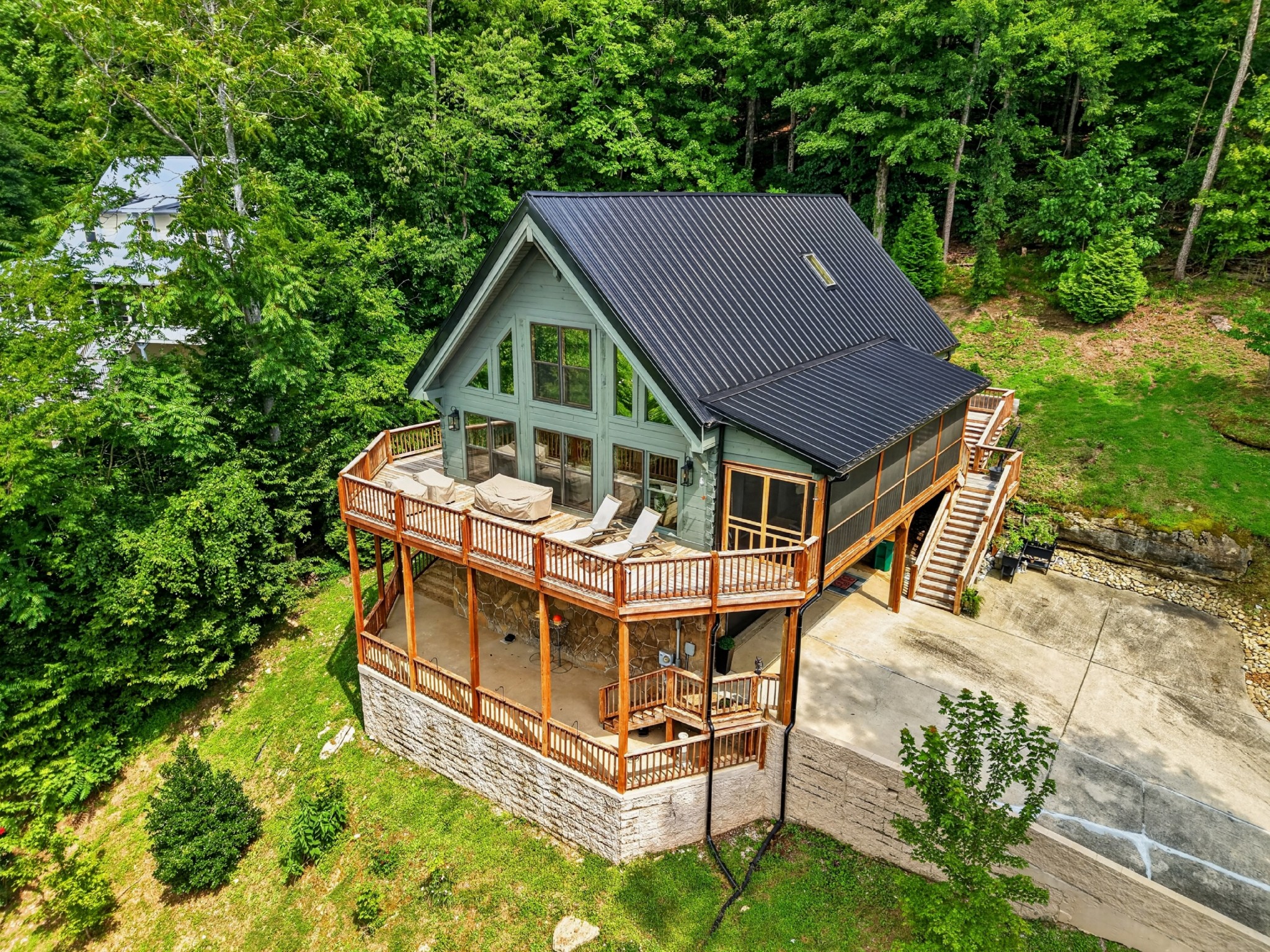 150 Dakota Ln