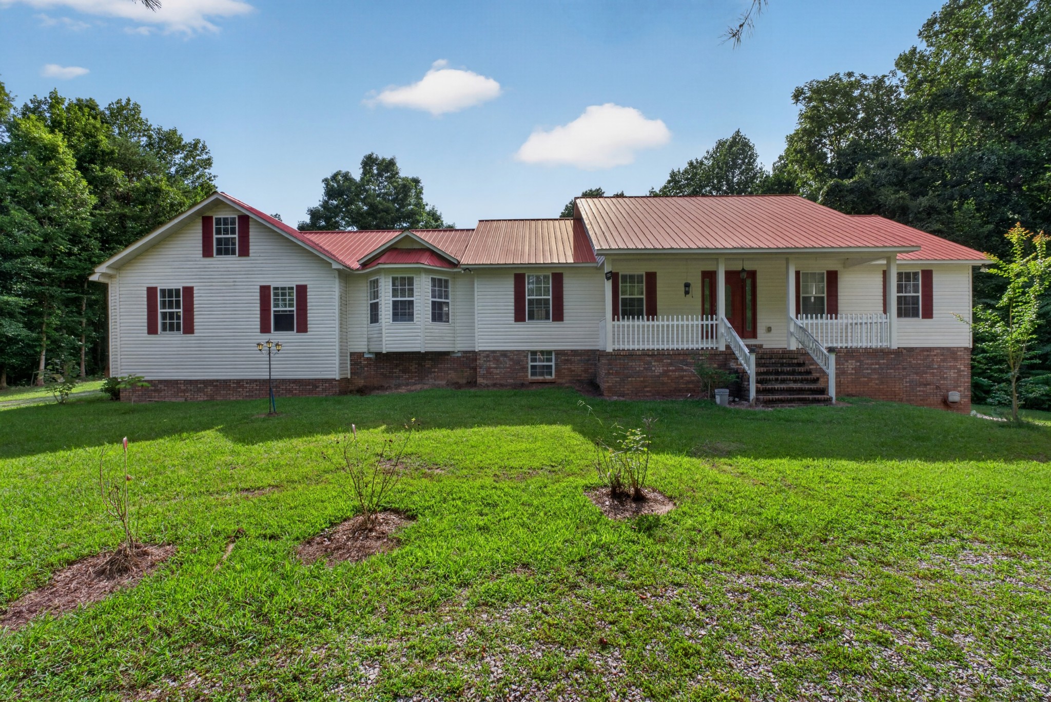 240 Hash Ln