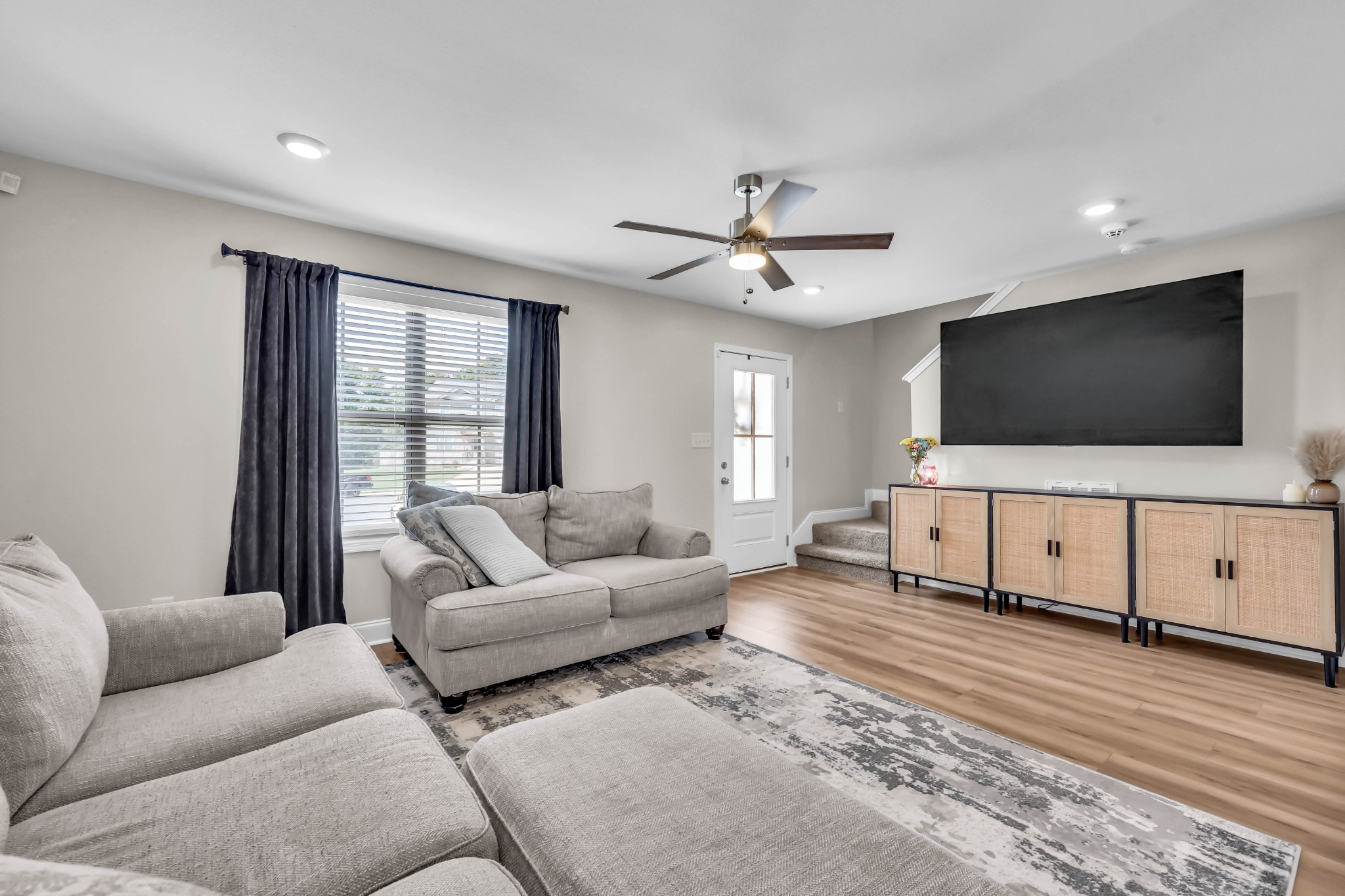 2626 Burch Rd