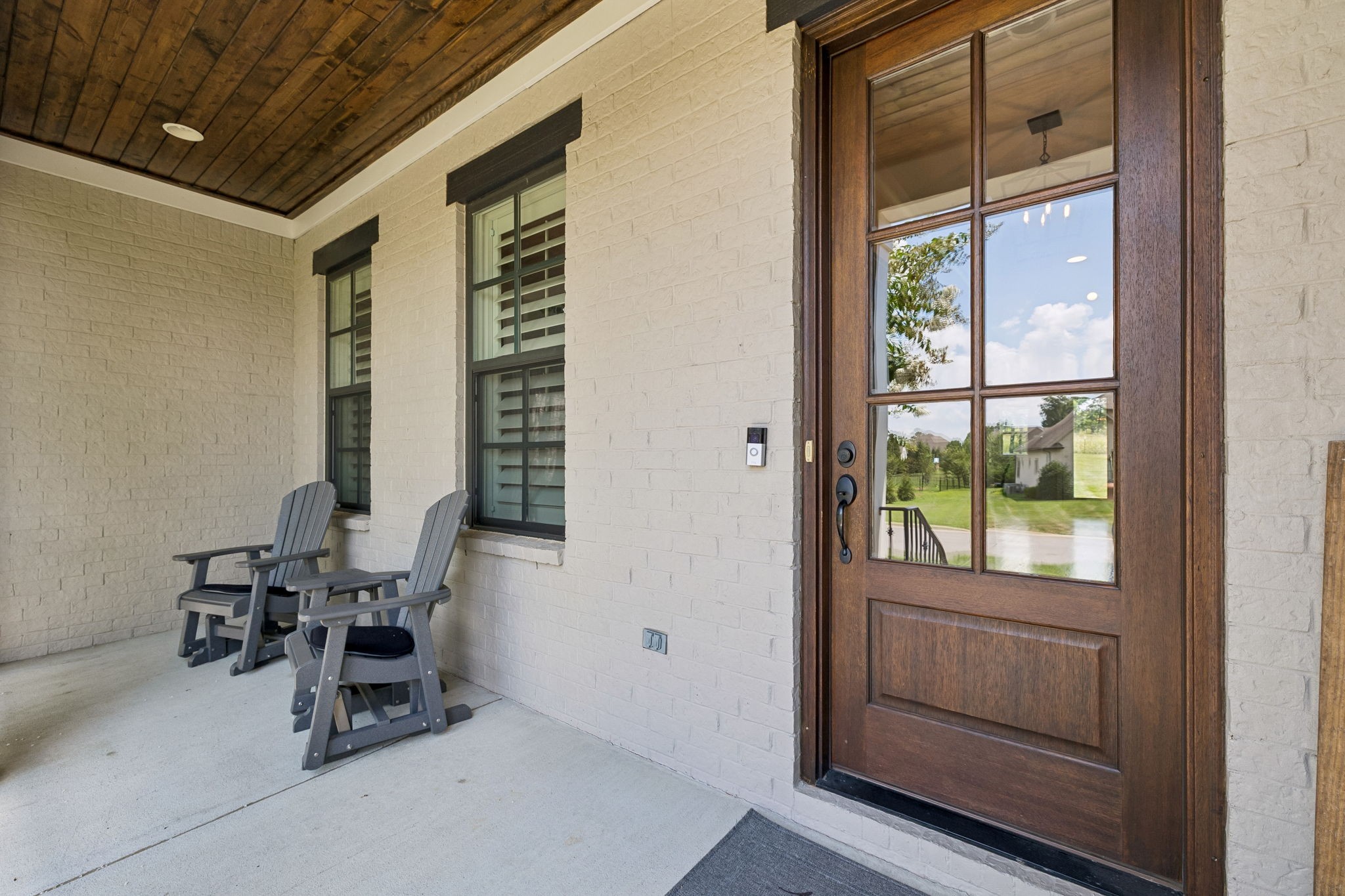 4119 Old Light Cir