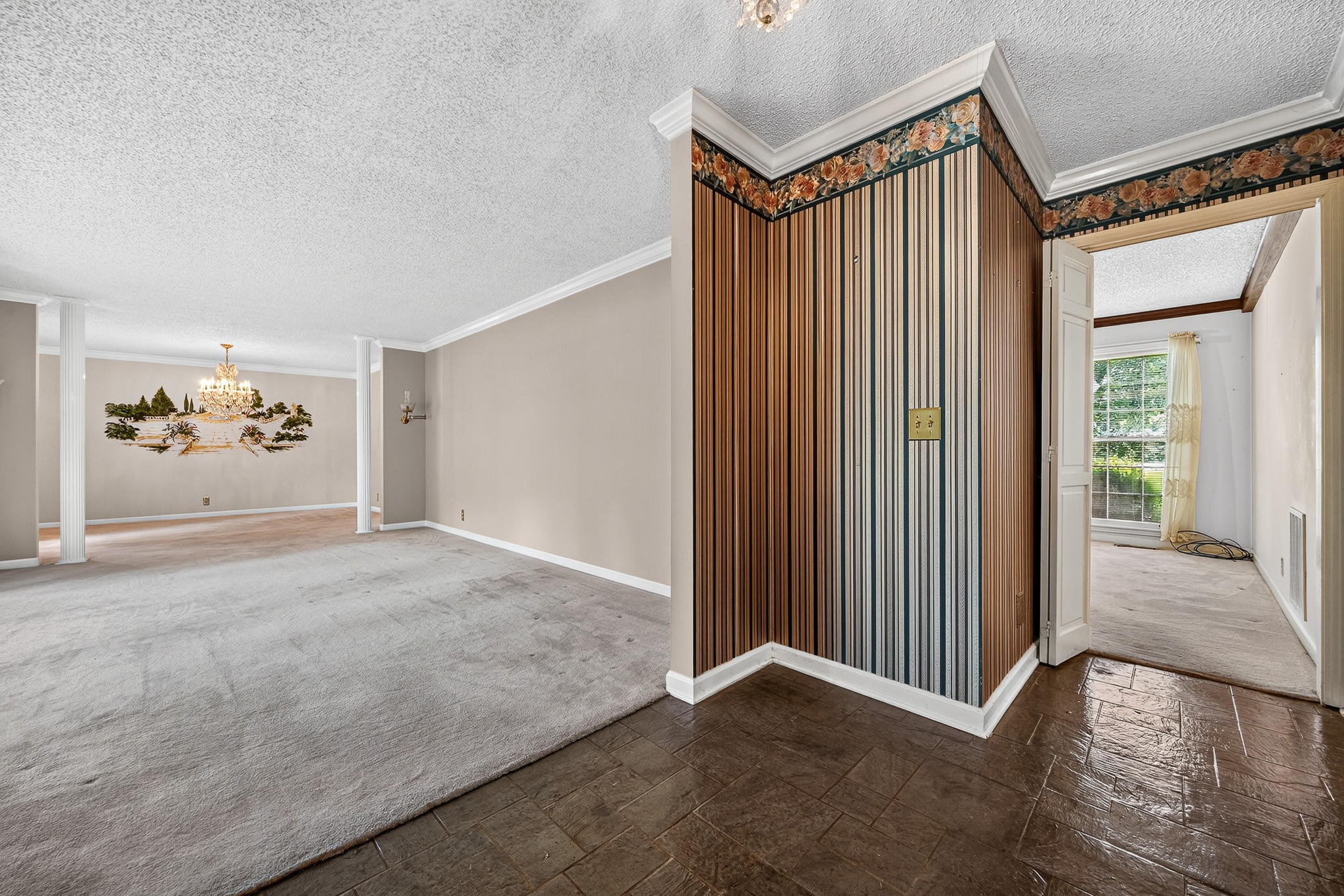 237 Shute Ln