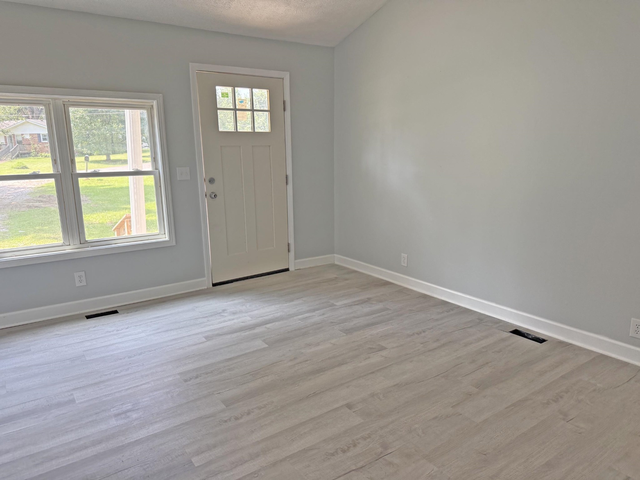 270 MADDOX LOOP