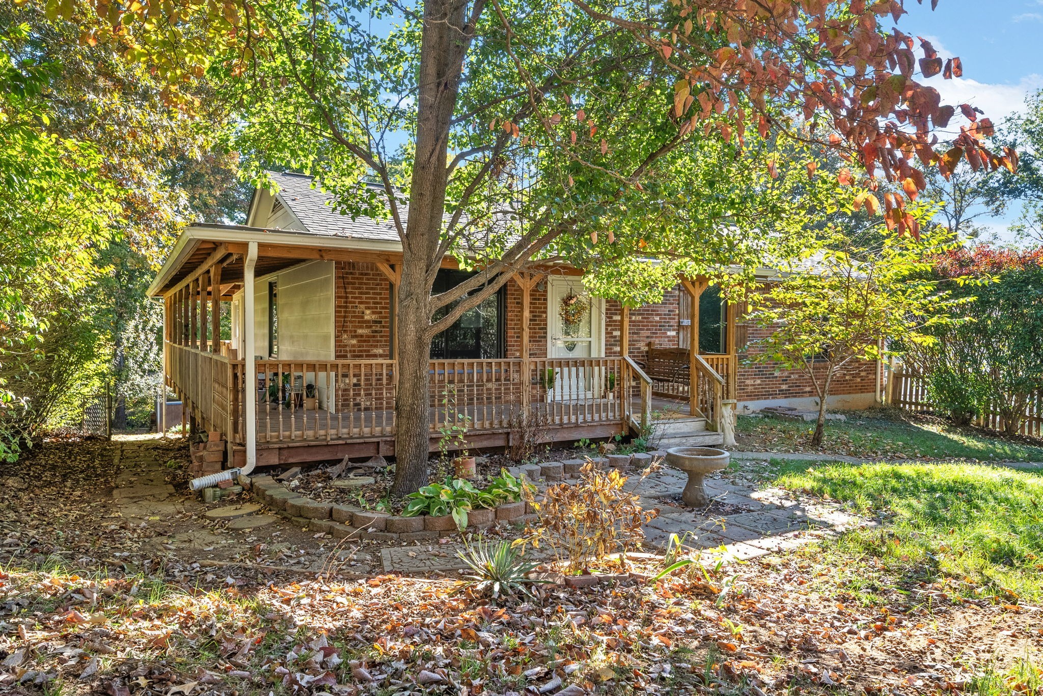 527 Ginkgo Dr