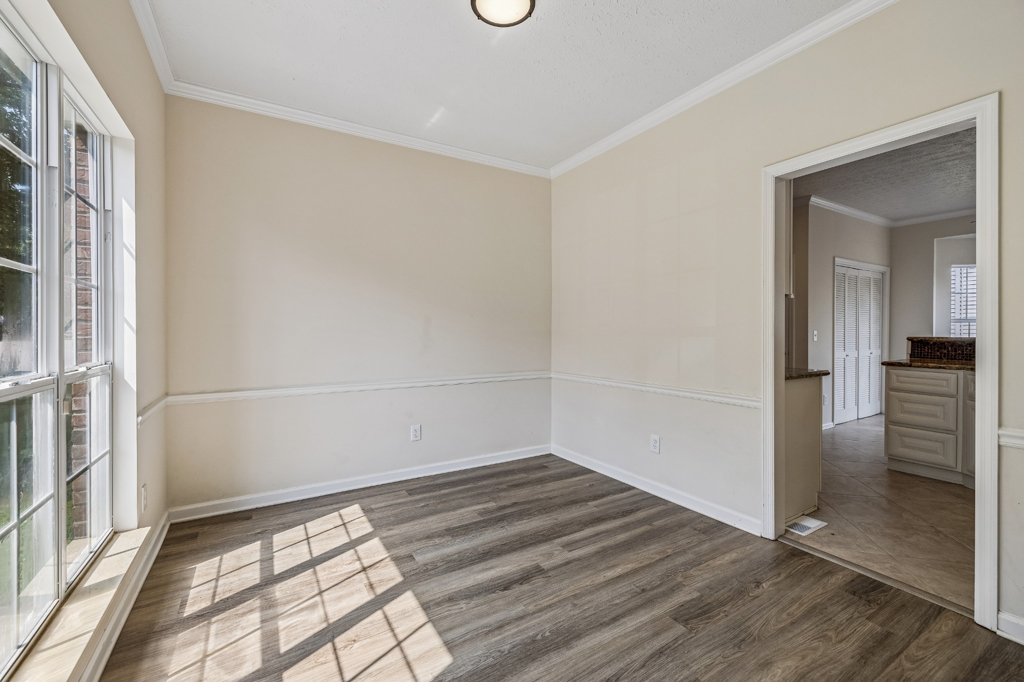 799 Jaywood Dr