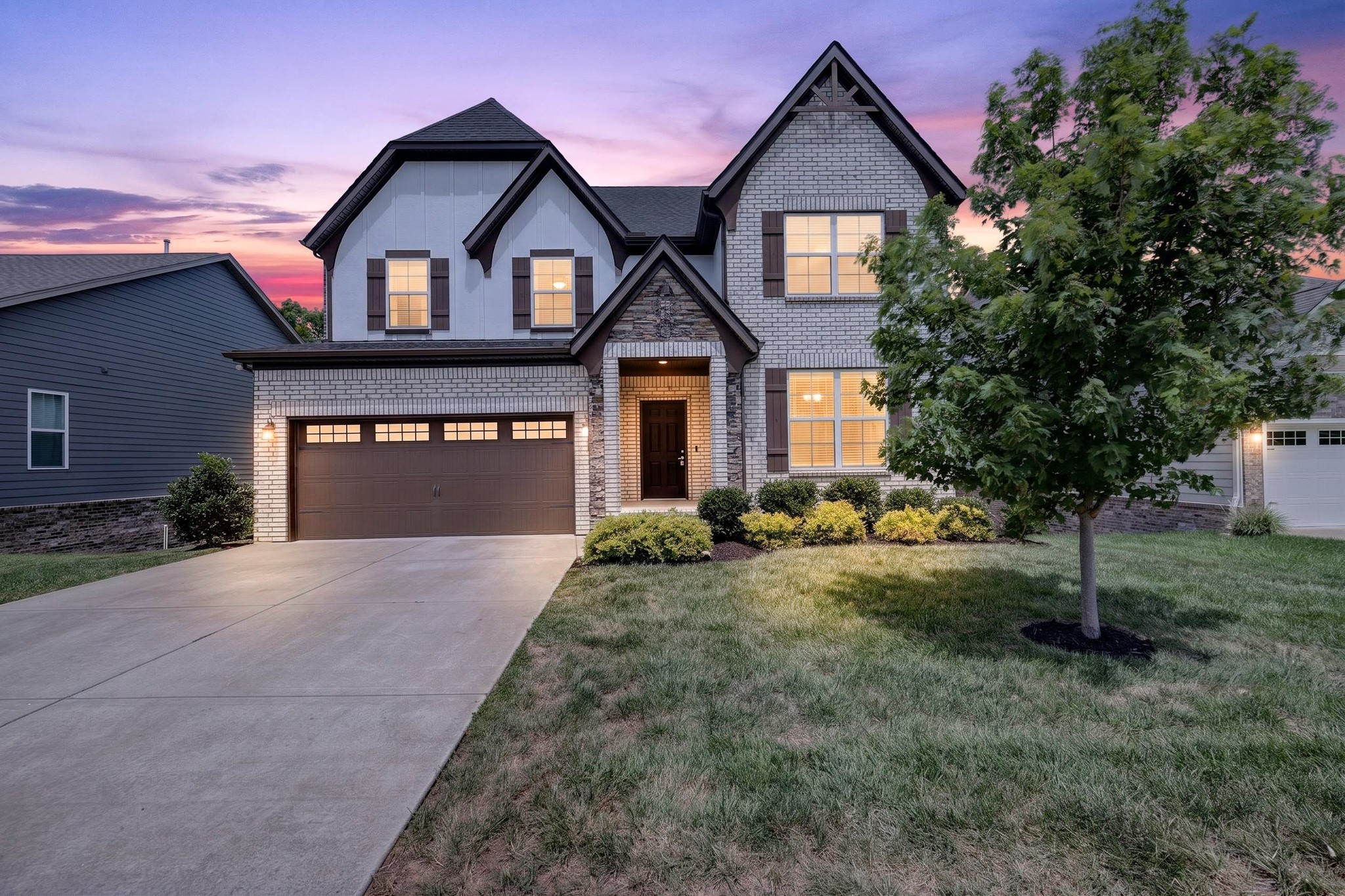 2020 Hedgelawn Dr