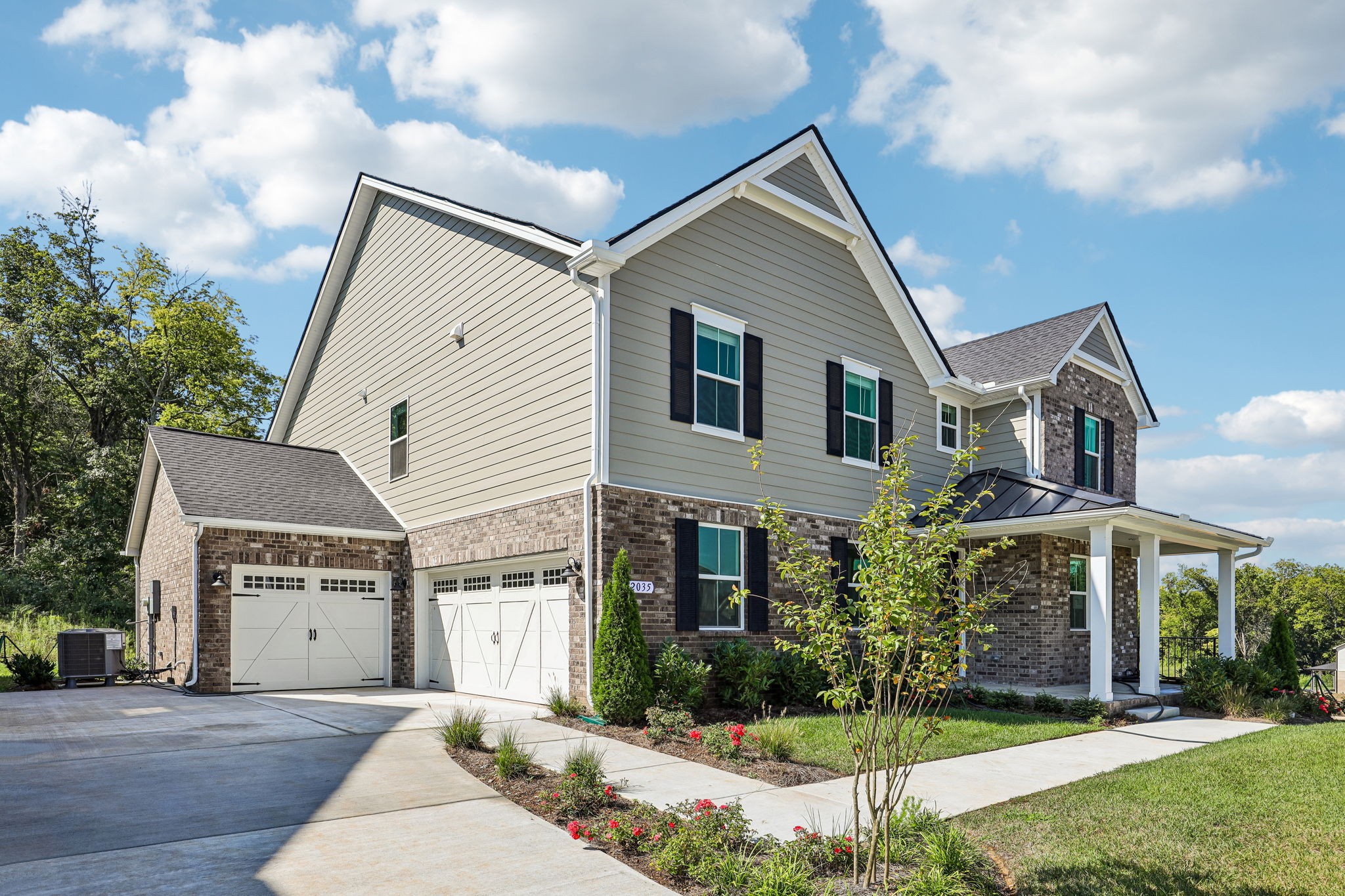 2035 Riley Park Dr