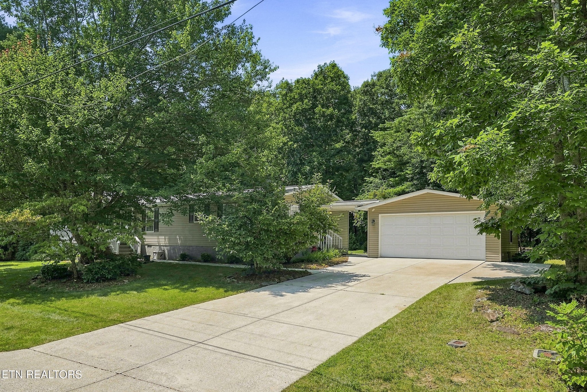128 Prestonwood Drive