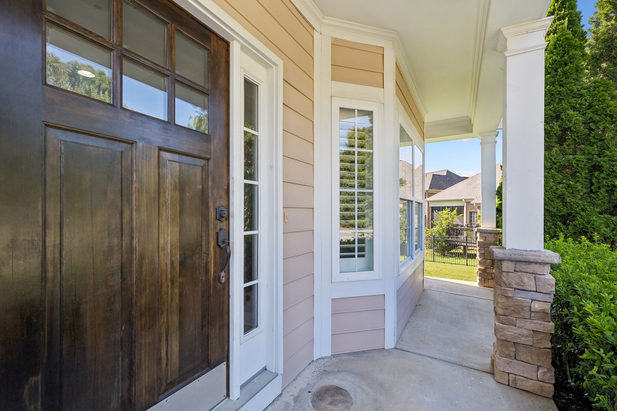 3304 Redmon Hl