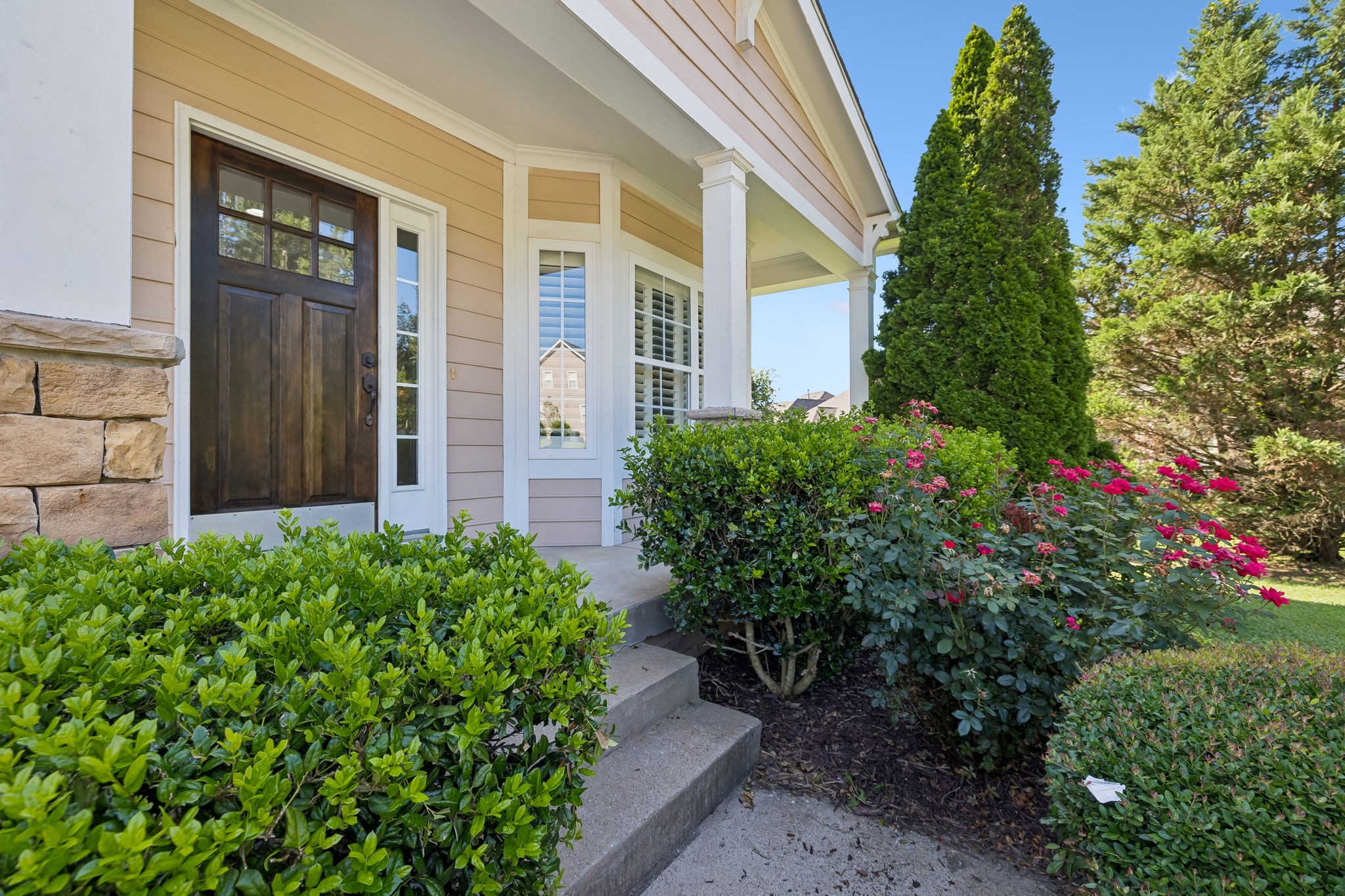 3304 Redmon Hl