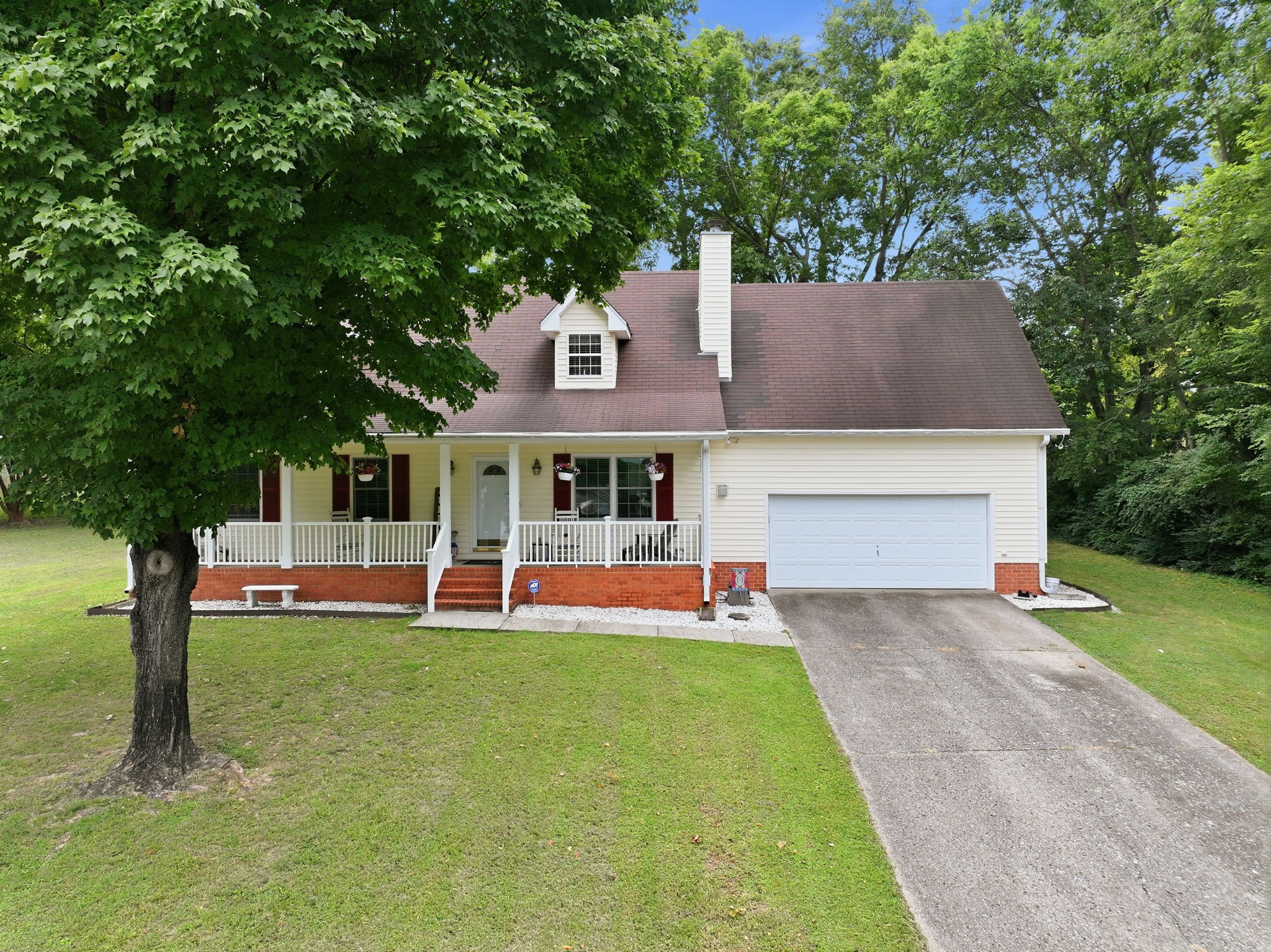632 Glencoe Ct