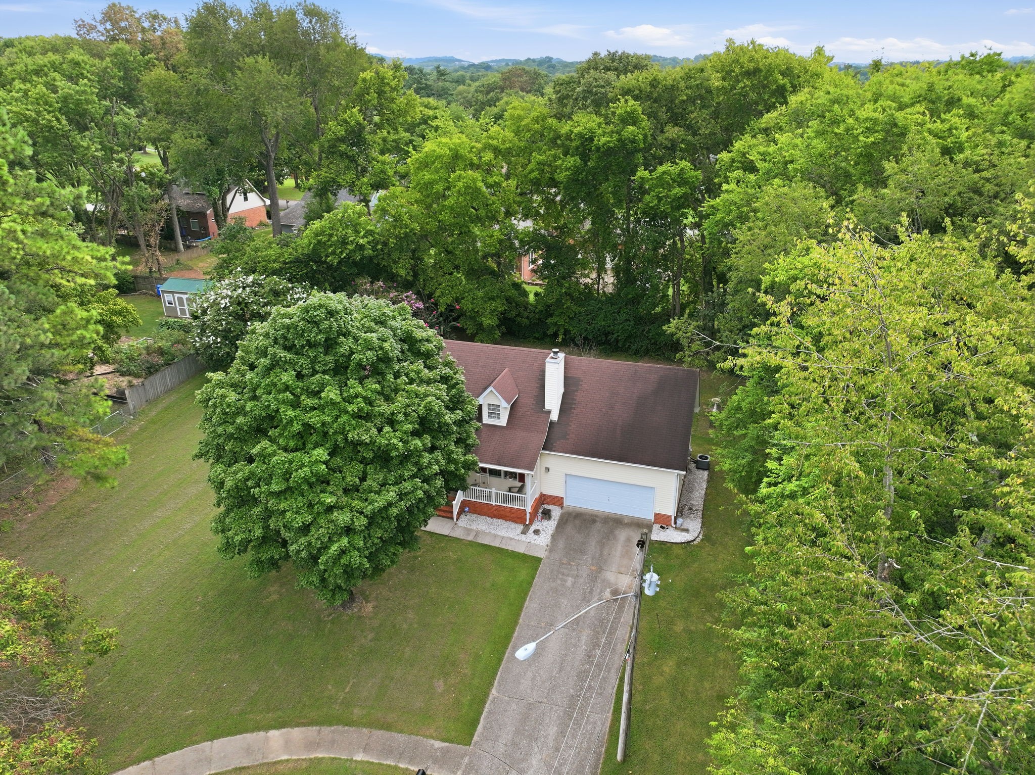 632 Glencoe Ct