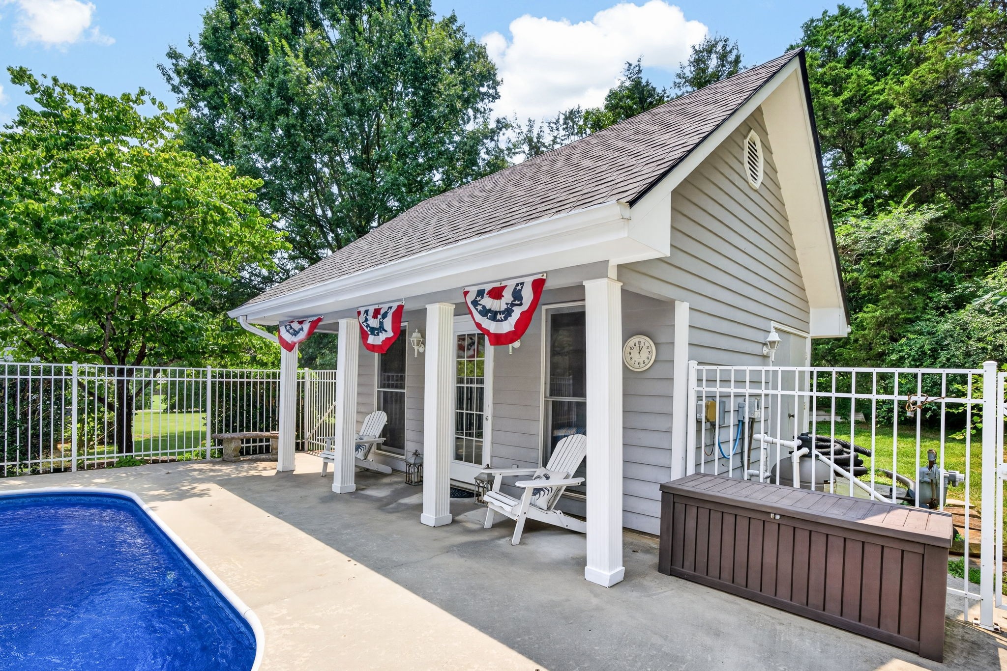 1401 Denny Rd