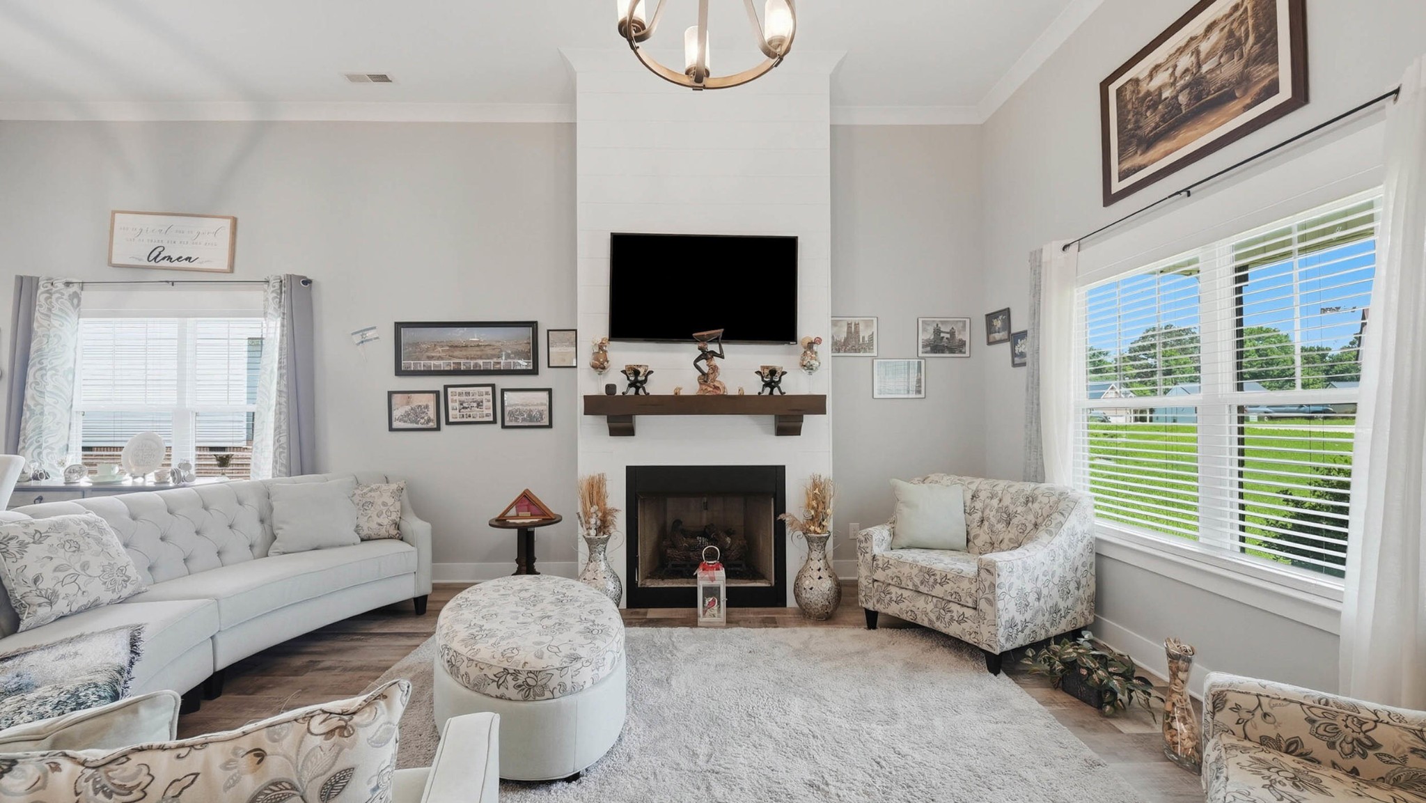 233 Eastview Cove Drive, SE