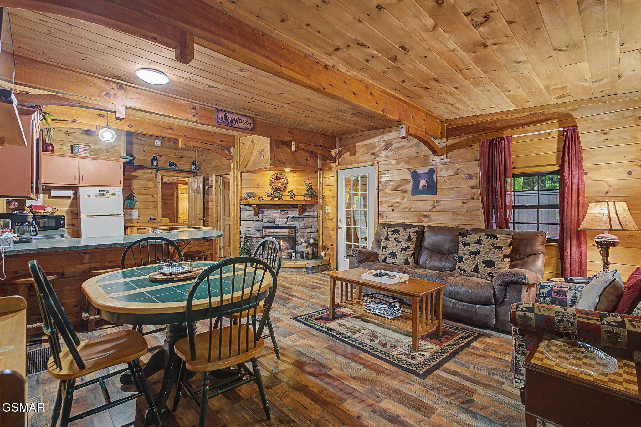 1128 Ridgefield Drive