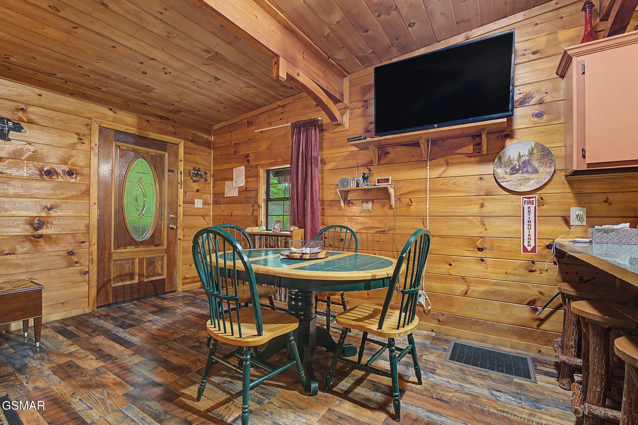 1128 Ridgefield Drive