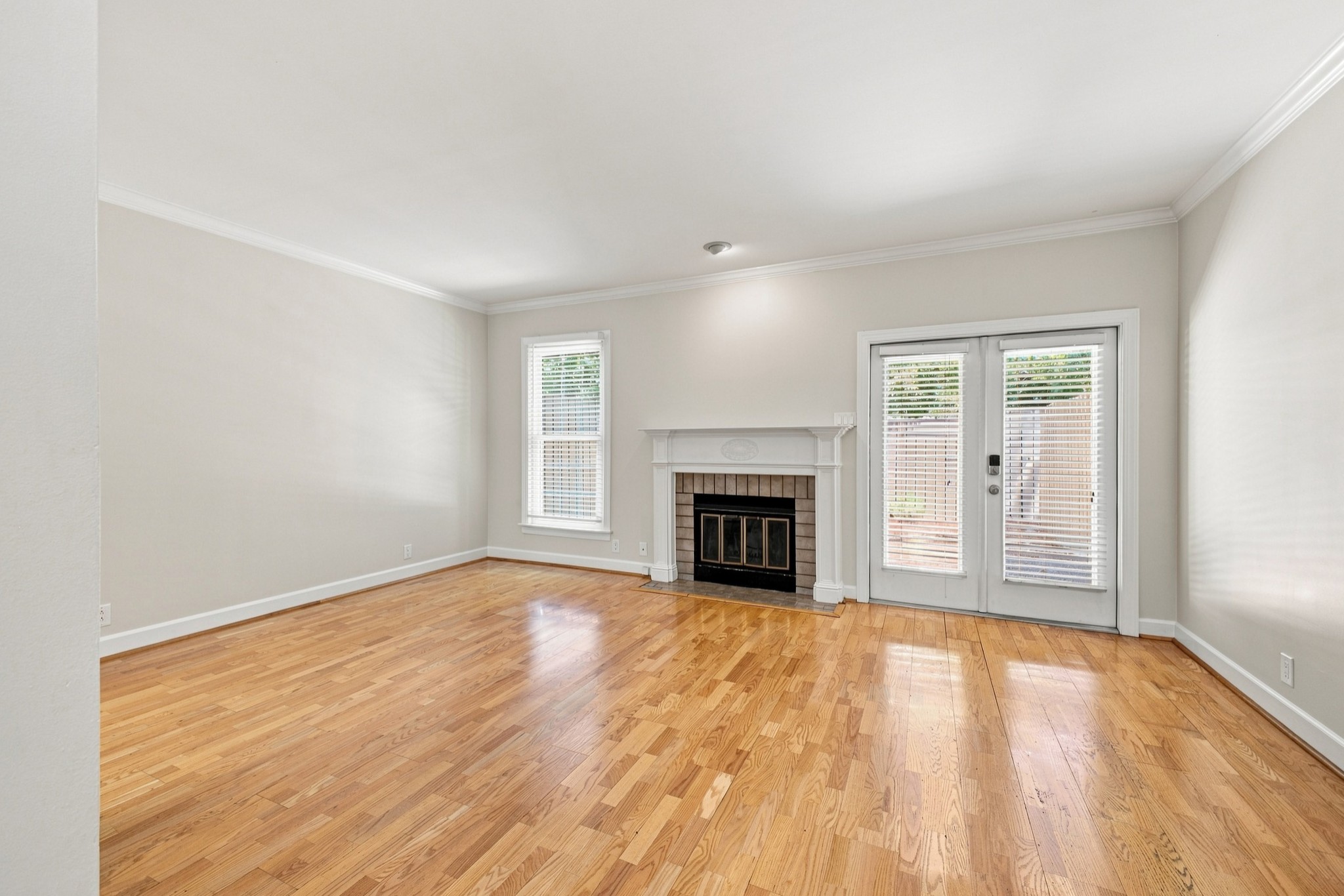 106 Westwood Trce